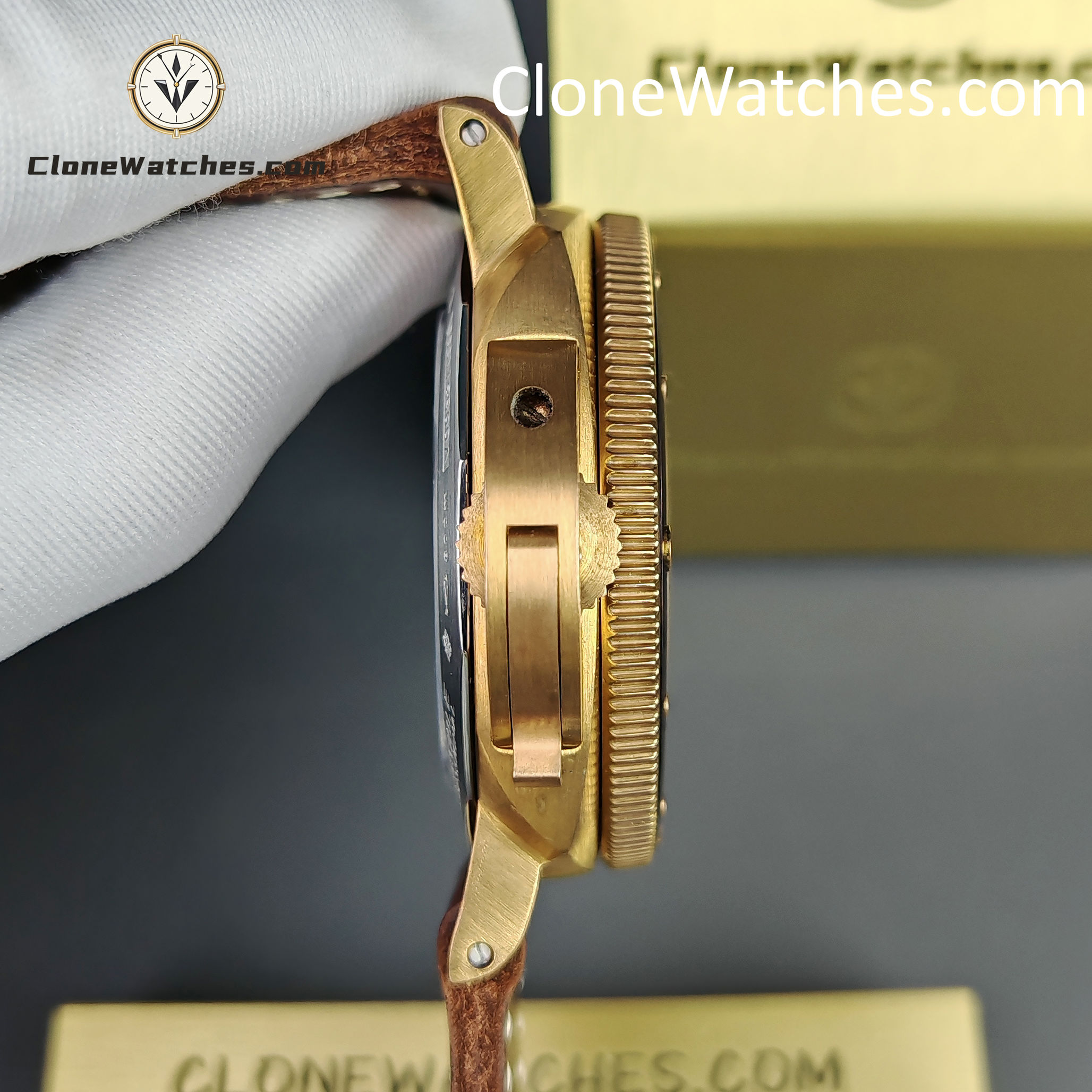 Panerai Super Clone Watches 1:1 Submersible Bronzo PAM 00968 Brown Dial
