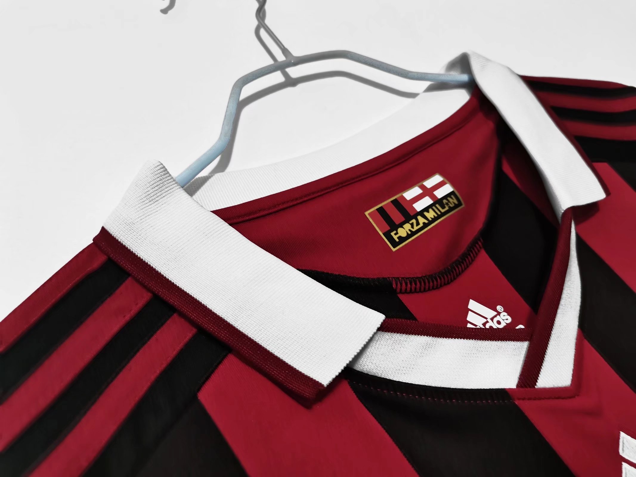 2009/10 Retro Long Sleeve AC Milan Home Football Jersey