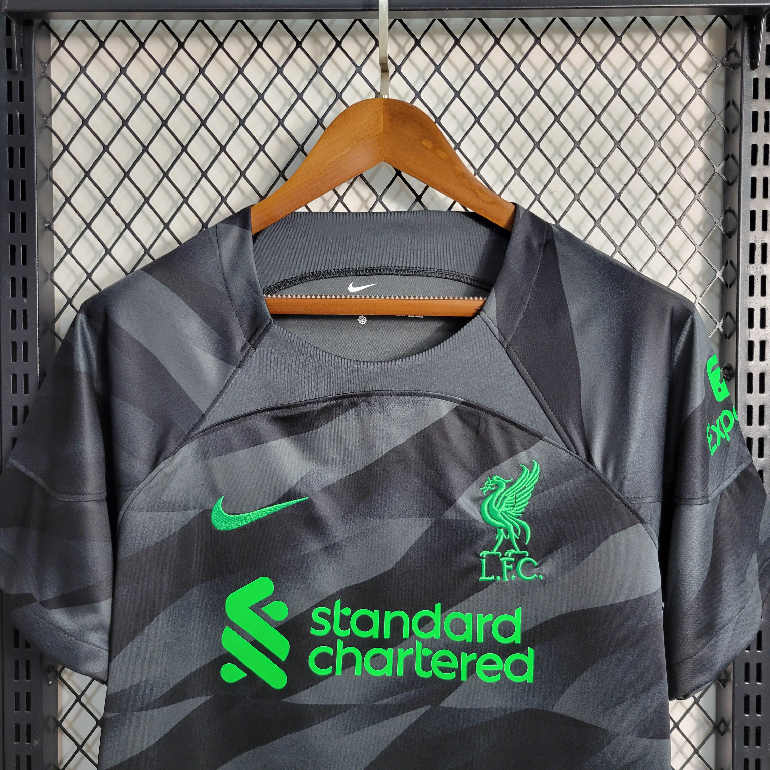2023/2024 Liverpool Goalkeeper Black Soccer Jersey 1:1 Thai Quality - Fans Edition