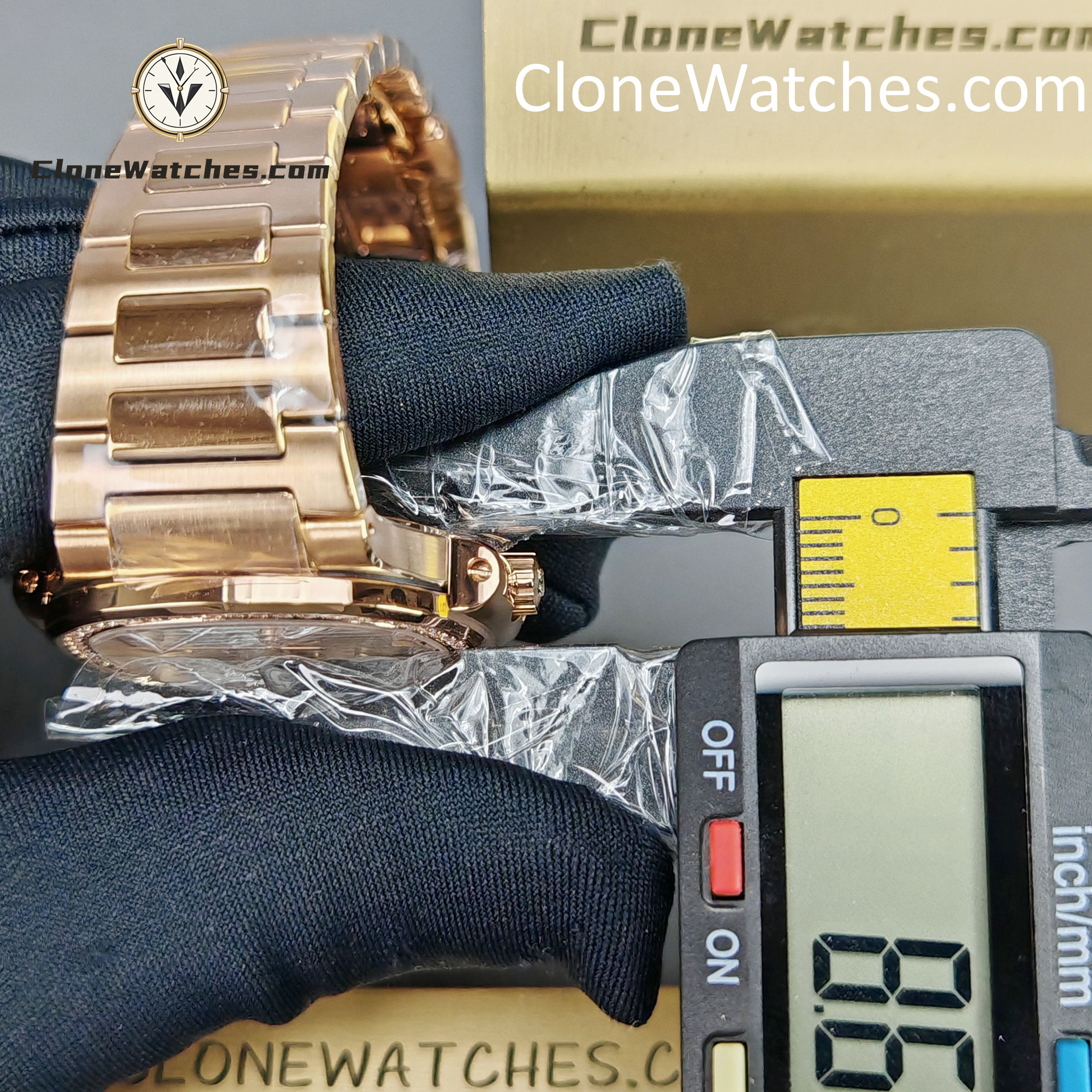Patek Philippe Super Clone Watches 1:1 Nautilus Rose Gold White Dial 7118/1200R-001 35.2 mm