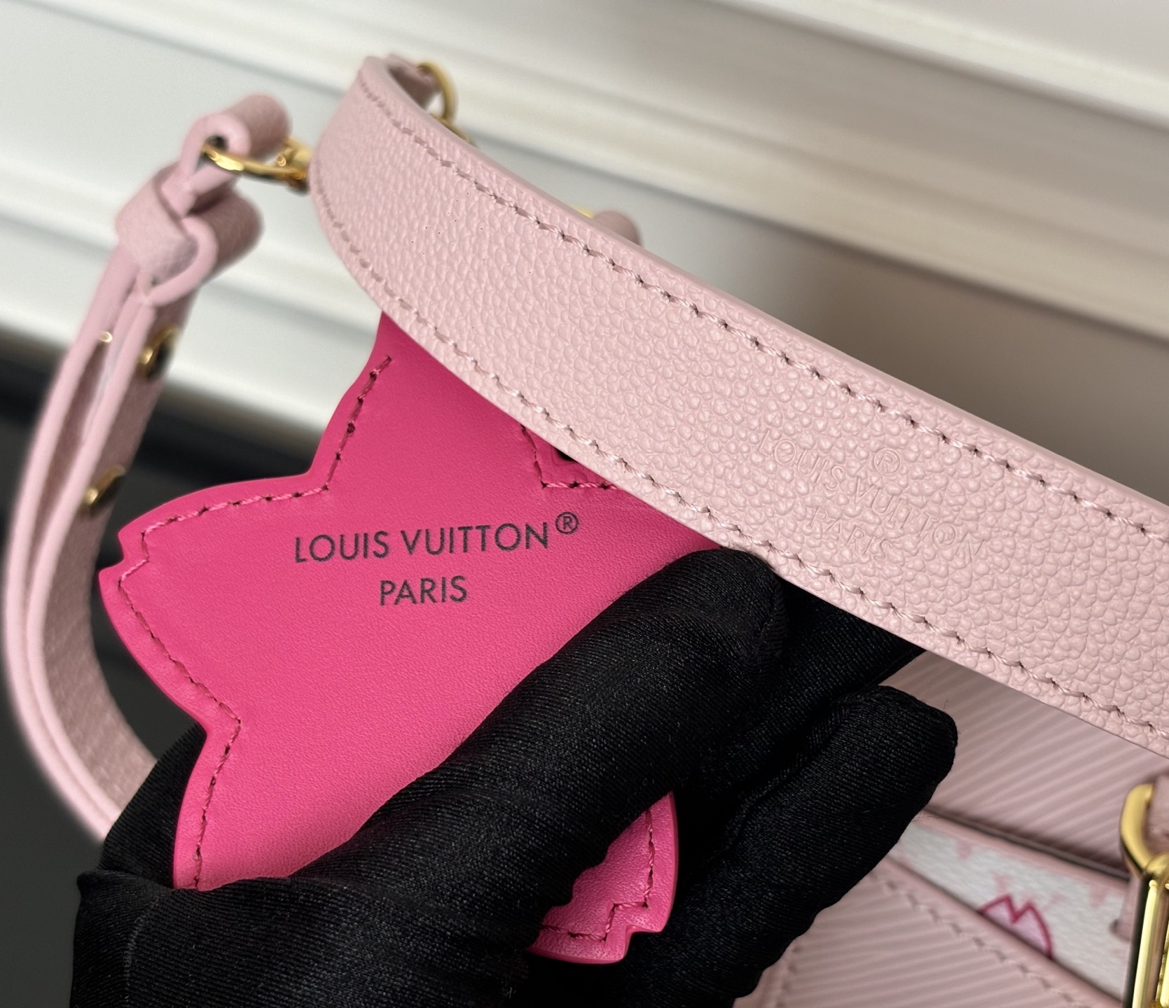 [TOP]Designer LV x TM Marellini Epi grained cowhide leather - Cheeky Pink