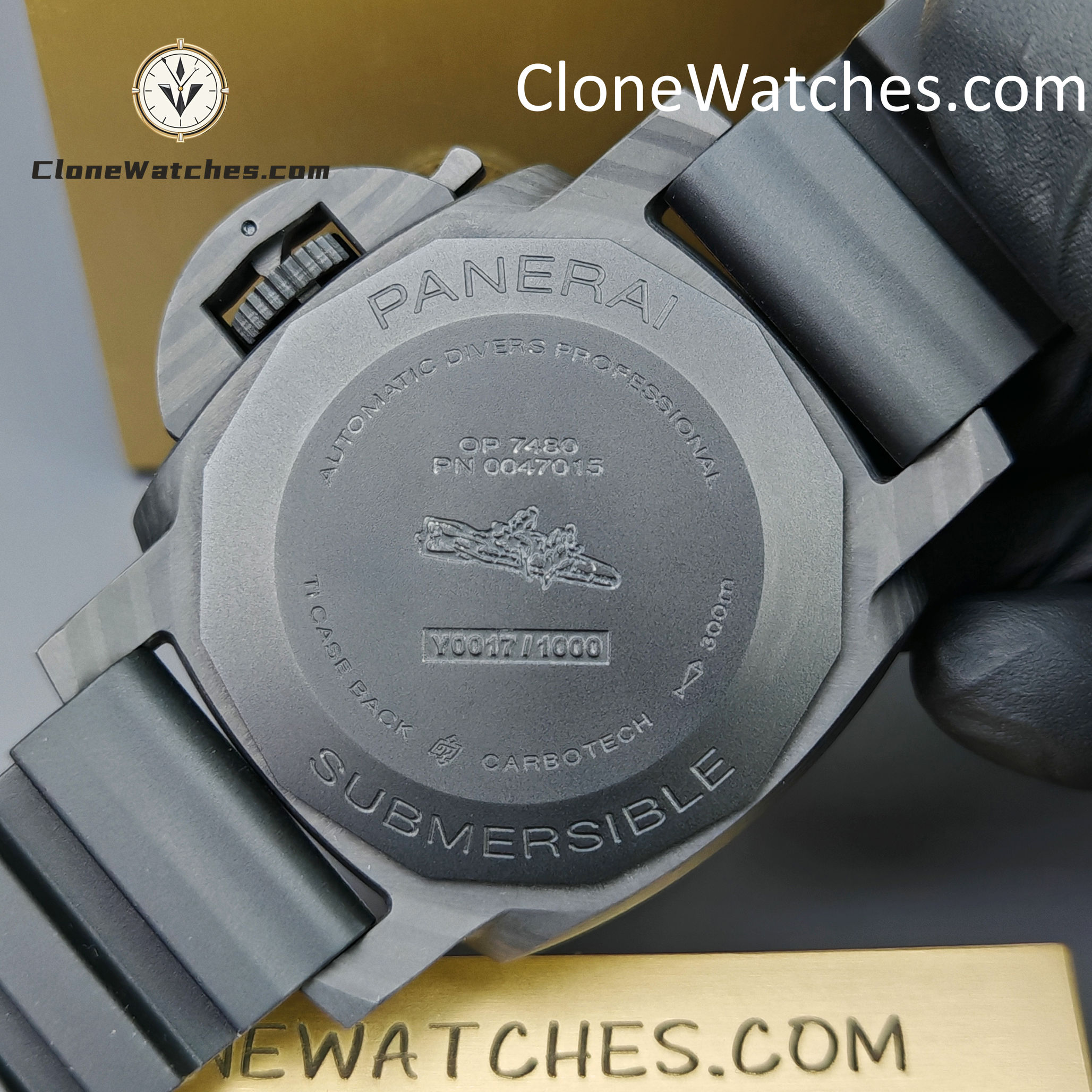 Panerai Super Clone Watches 1:1 Submersible CarbotechTM PAM02231 Black Dial