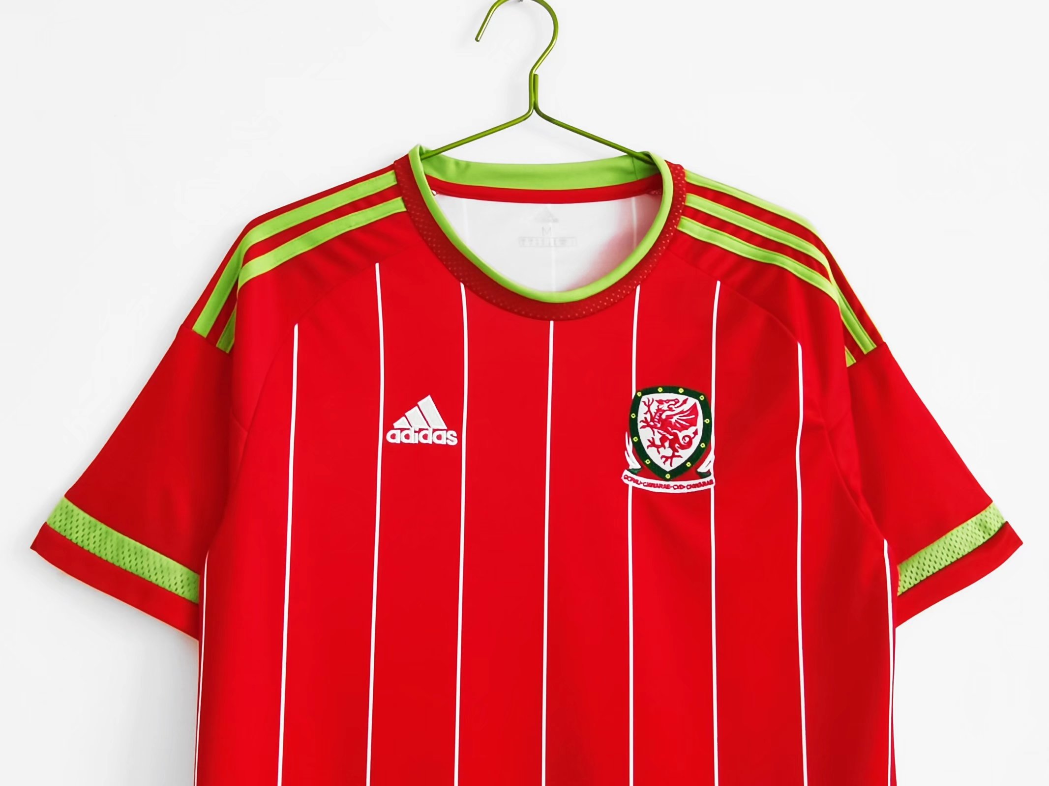 2015/16 Wales home retro jersey 1:1 Thai quality
