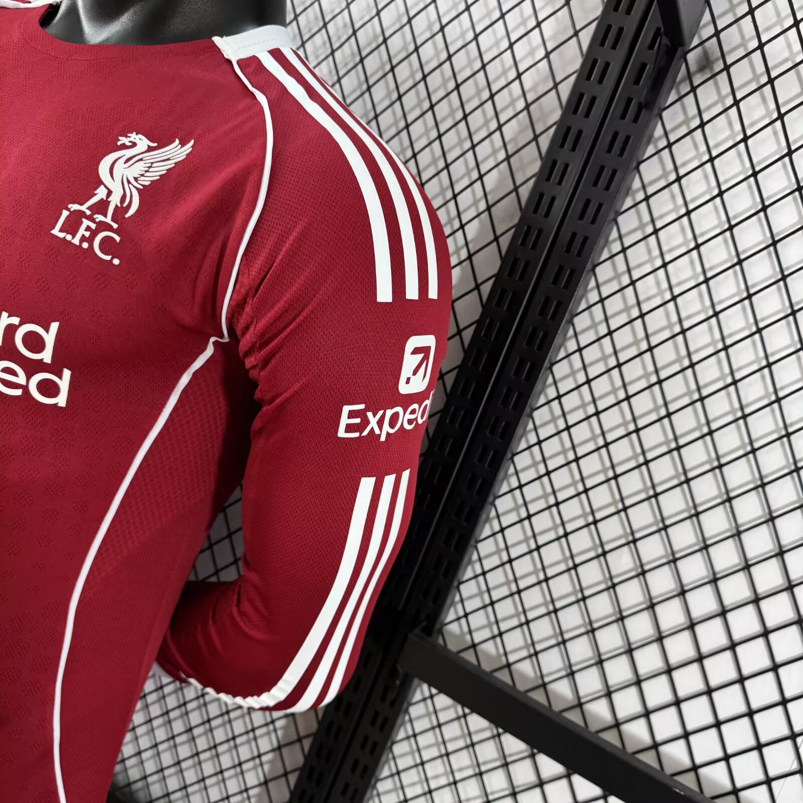 2025-26 Liverpool Home Long Sleeve Shirt - Player Edition