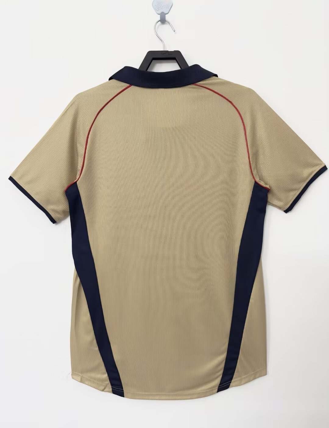 2001/02 Arsenal Away Retro Jersey - Fans Edition