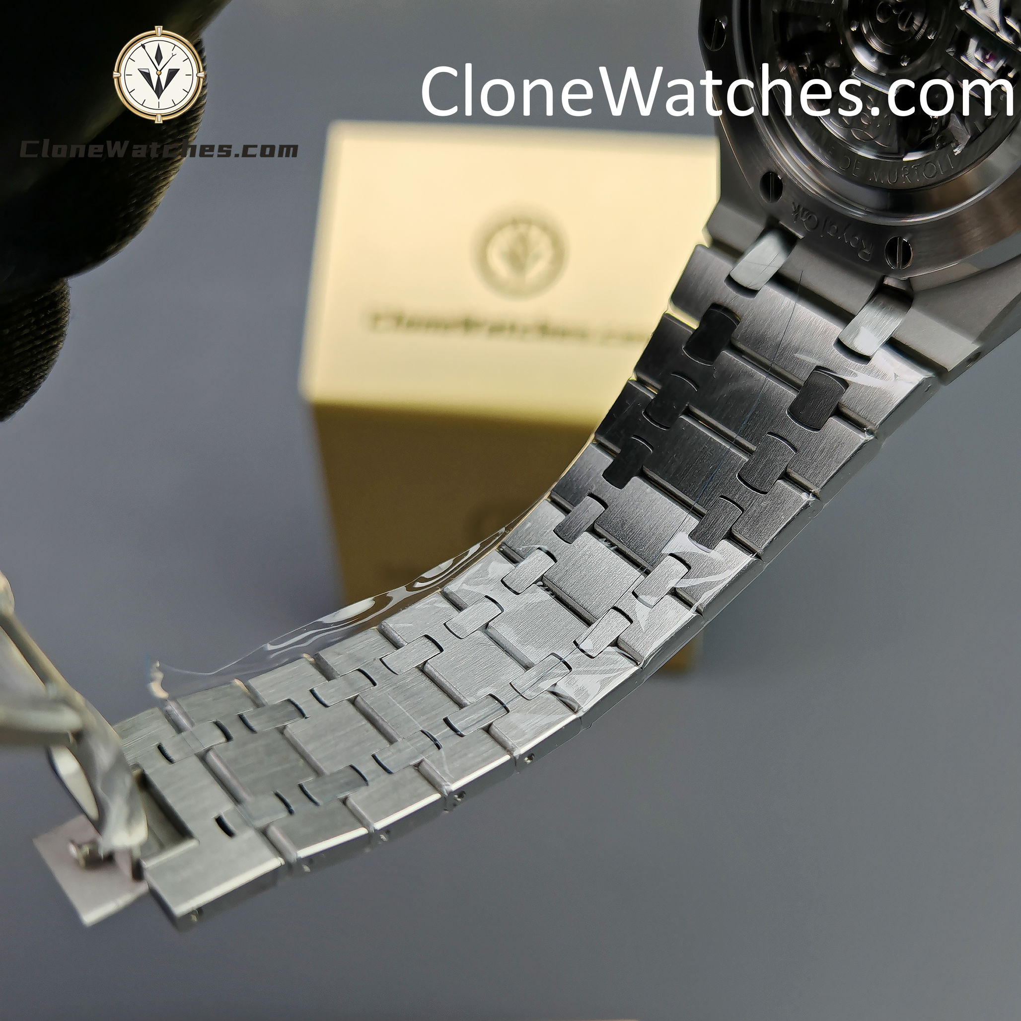 Audemars Piguet Super Clone Watches 1:1 Purple Dial 26240 Royal Oak Selfwinding Chronograph