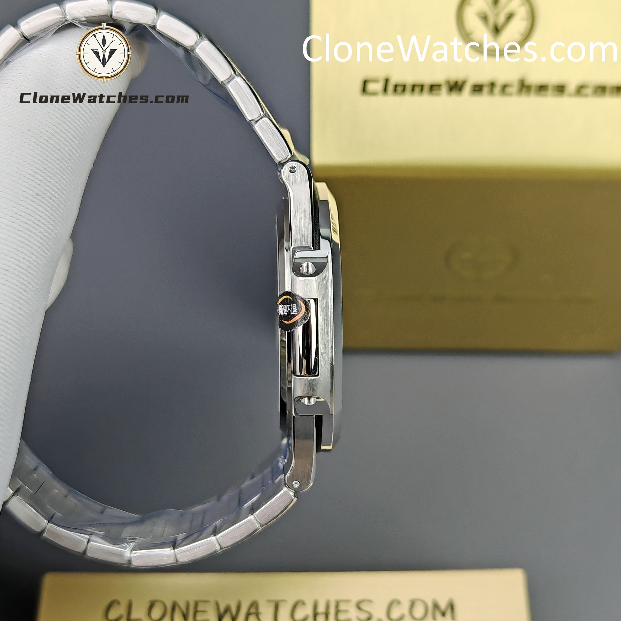 Patek Philippe Super Clone Watches 1:1 Nautilus 5711 Green Dial Diamond Bezel