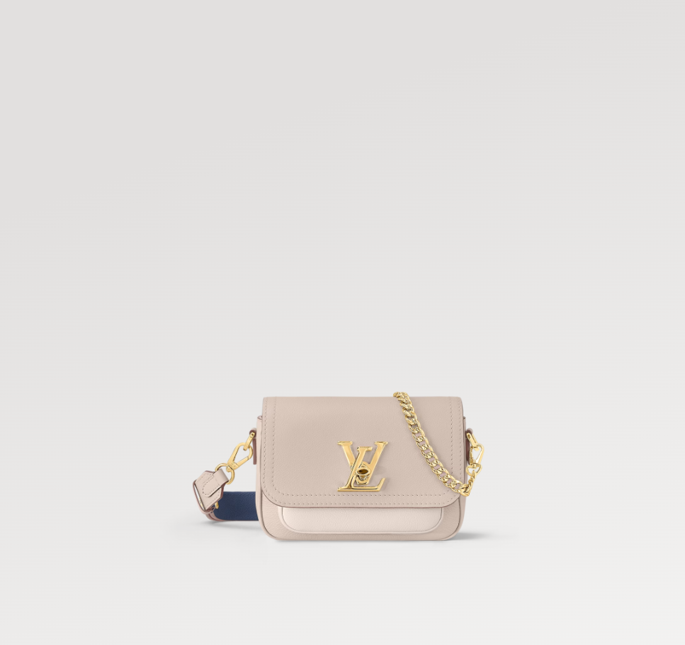 Louis Vuitton M21084 LockMe Tender