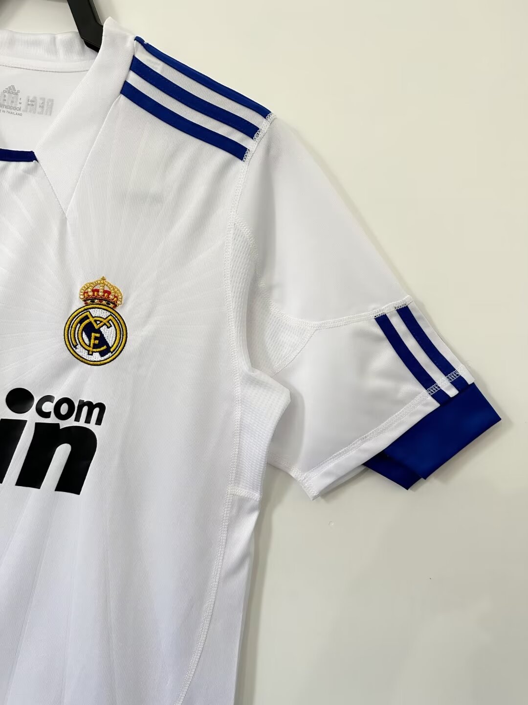 2010/11 Real Madrid retro home jersey 1:1 Thai quality - fans edition