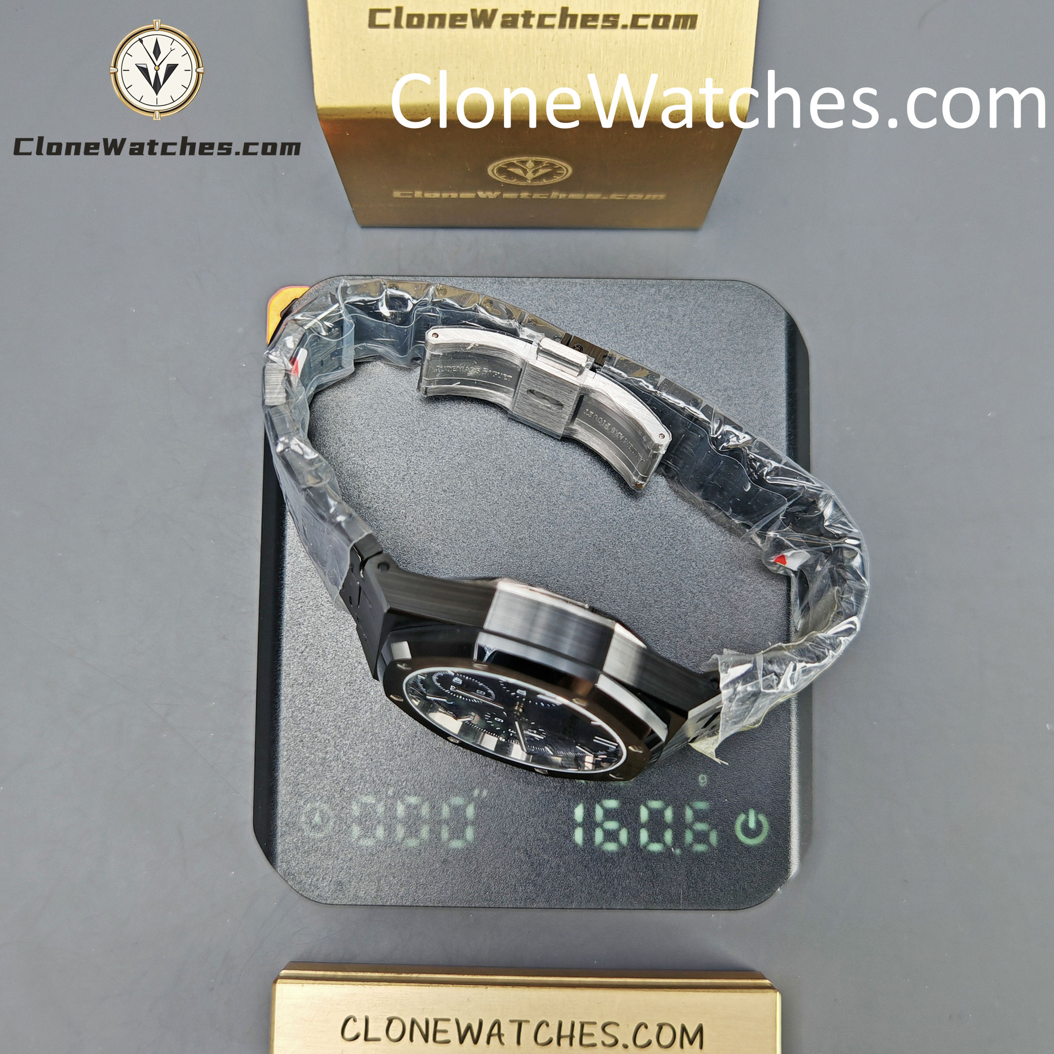 Audemars Piguet Super Clone Watches 1:1 Royal Oak Black Ceramic Blue Dial 26240CE Selfwinding Chronograph