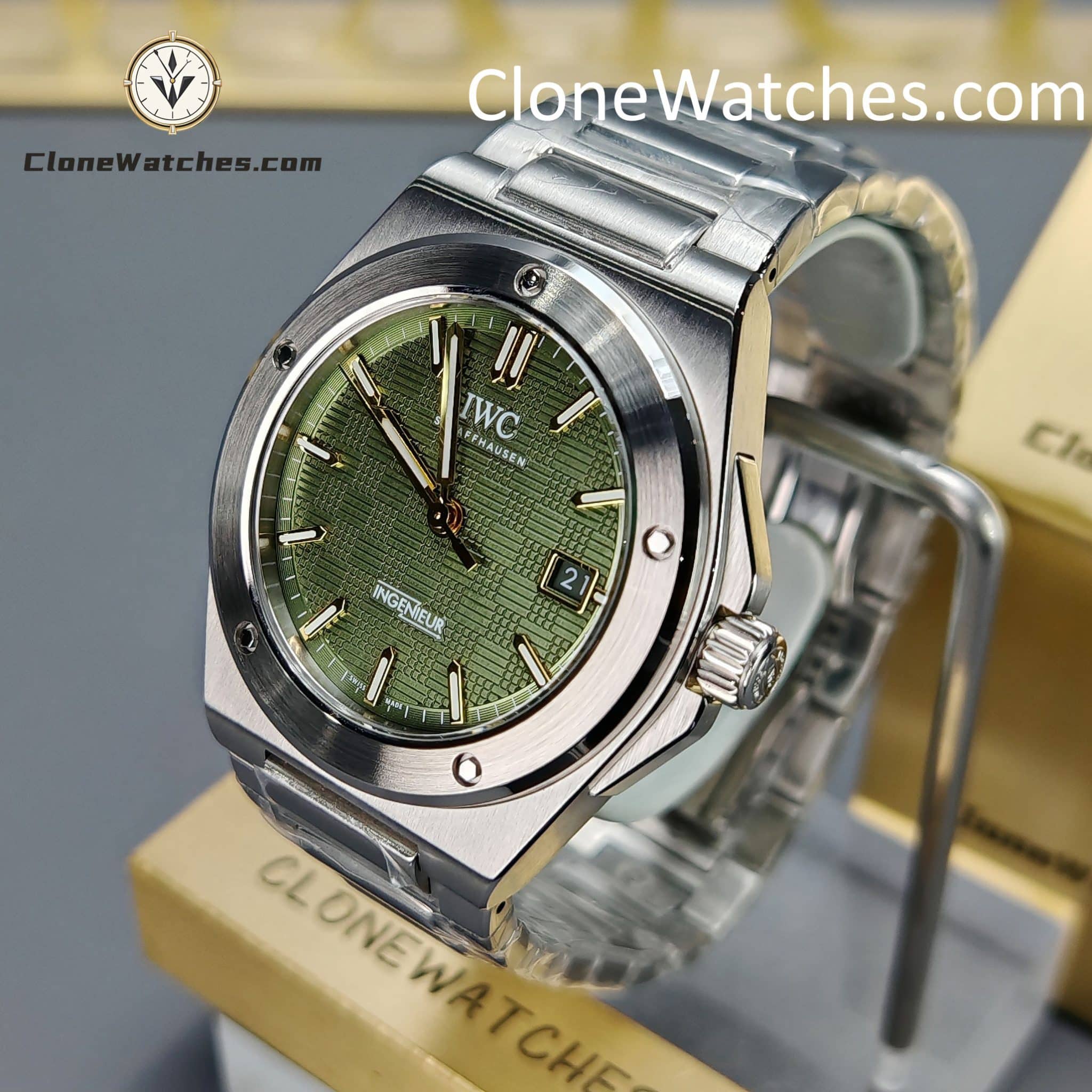 IWC Super Clone Watches 1:1 IW328908 Ingenieur Automatic 40 Green Dial