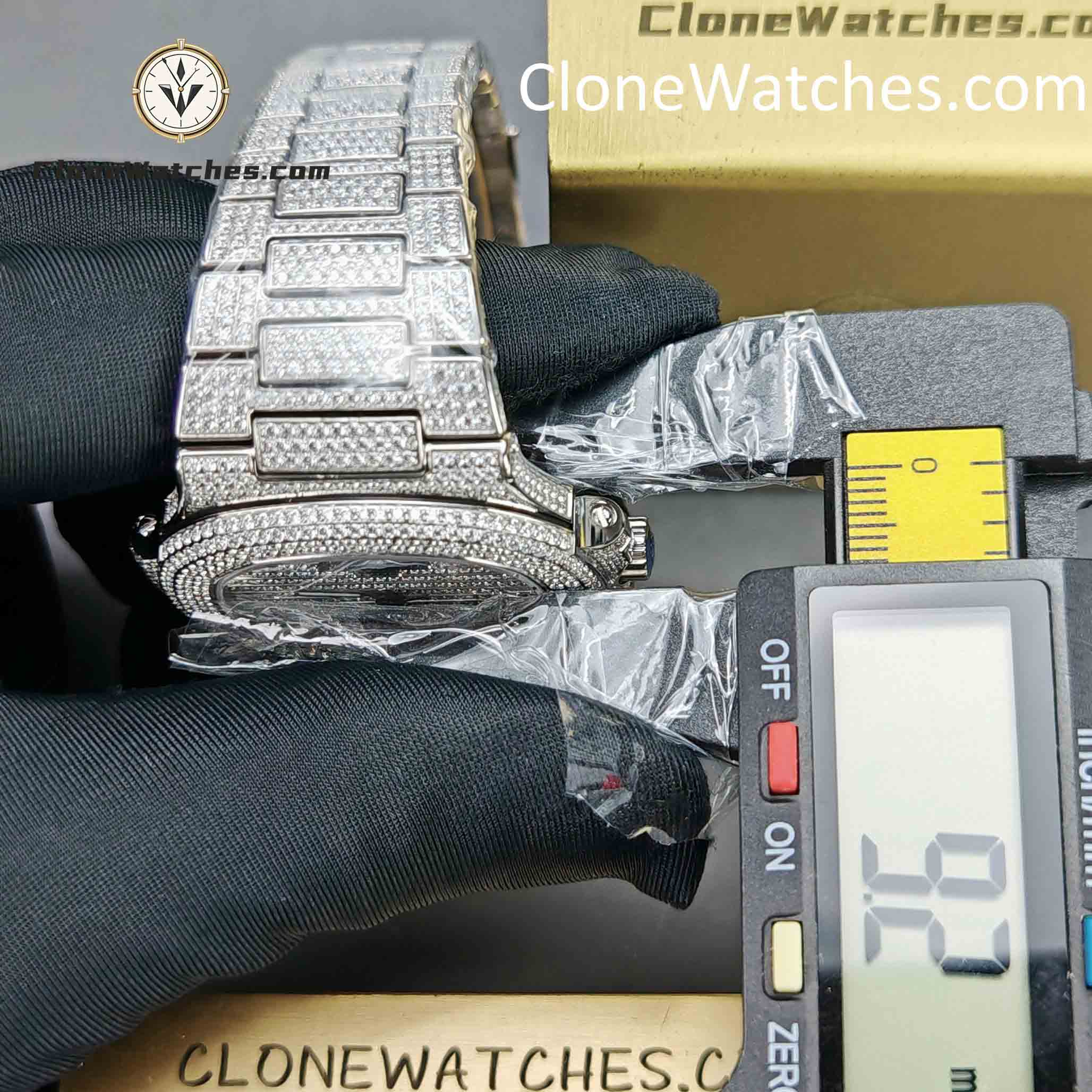 Patek Philippe Super Clone Watches 1:1 Nautilus 5719/10G Diamond