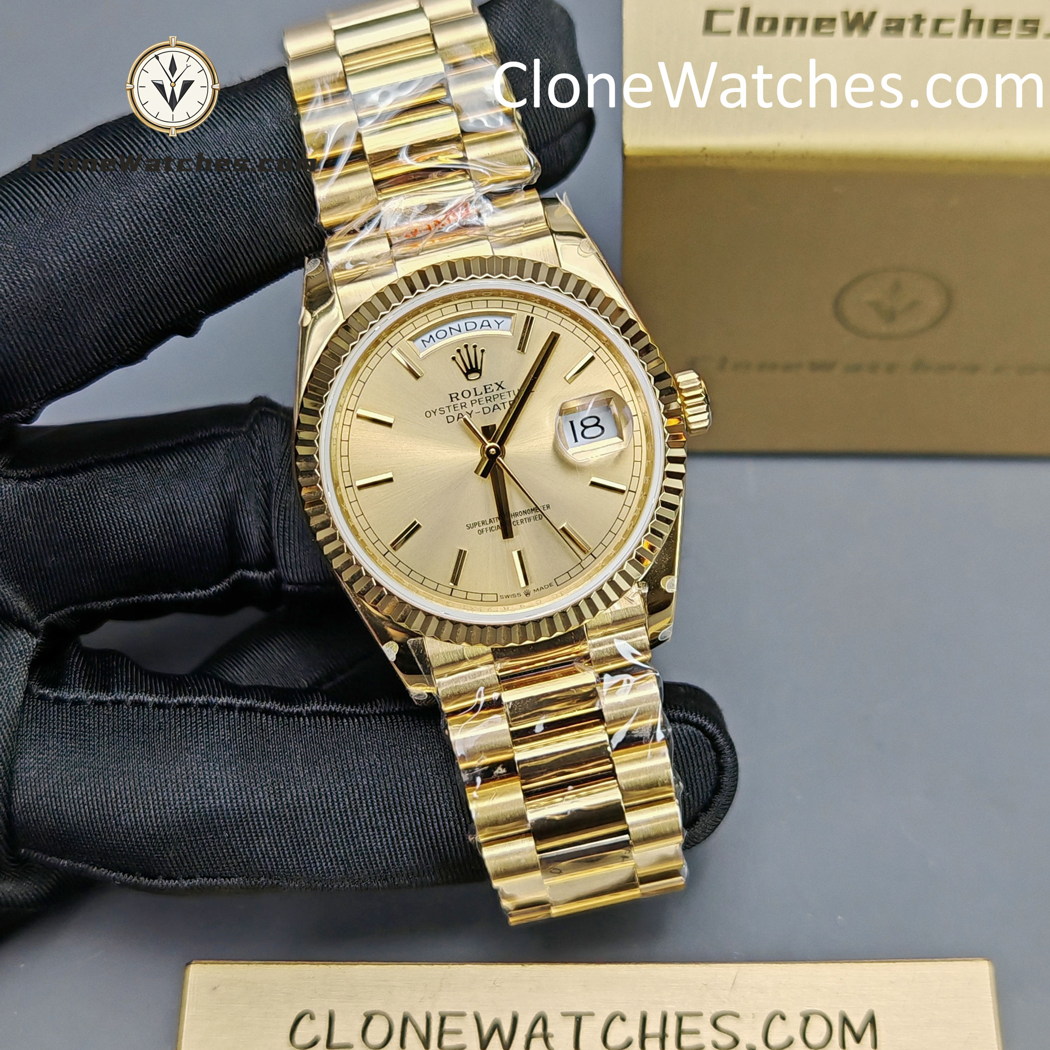 Rolex Super Clone Watches 1:1 Day Date 18K Gold Champagne Dial 36mm m128238-0045 3255 Movement