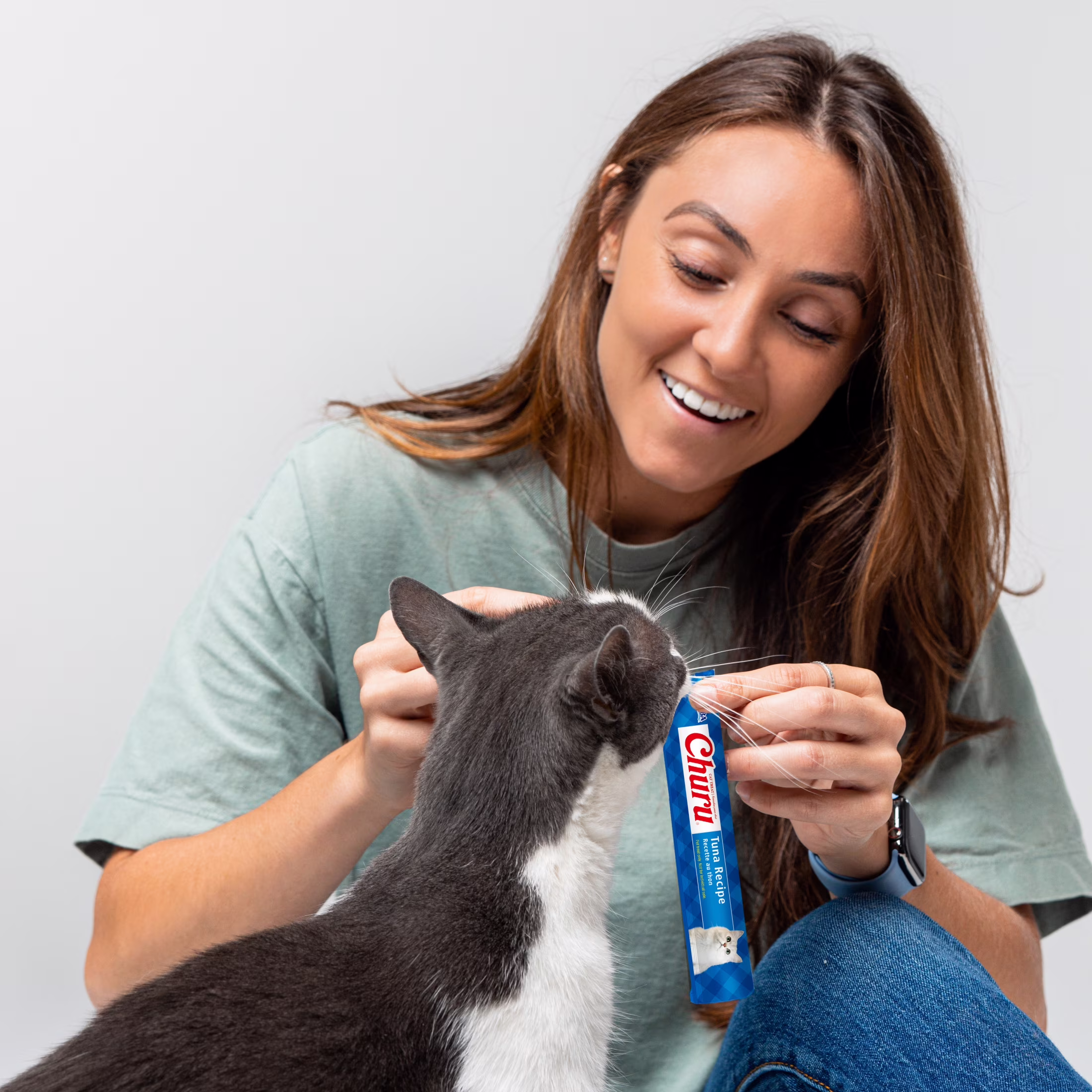 INABA Churu Cat Treats, Creamy Lickable Purée Cat Treat/Topper with Vitamin E, 0.5 Ounces Each Tube, 4 Tubes, Chicken Recipe
