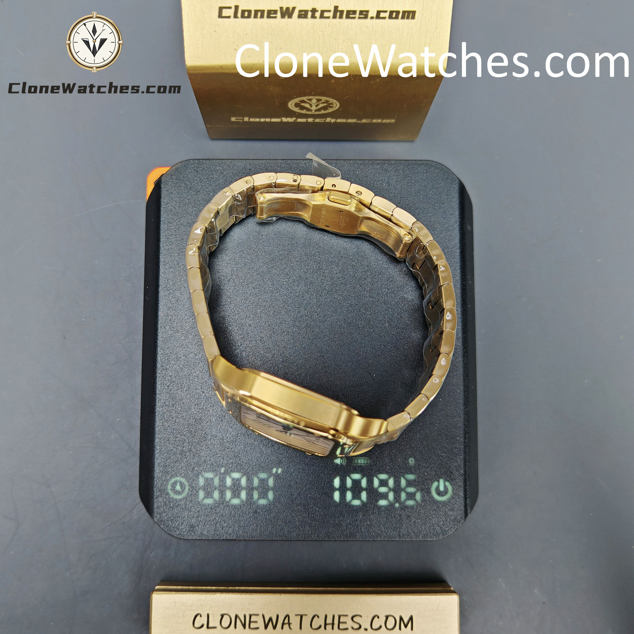 Cartier Super Clone Watches 1:1 Santos White Dial 35.1MM WGSA0030