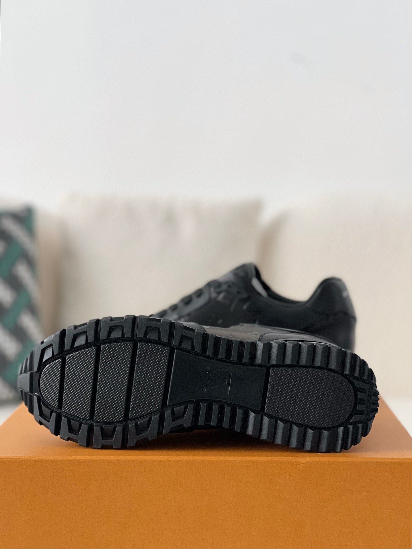 Louis Vuitton LV   Run Away Sneakers