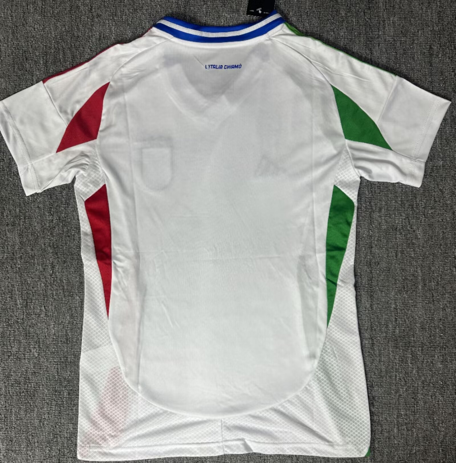 2024/25 Italy Away Women's Jersey - Fans Edition