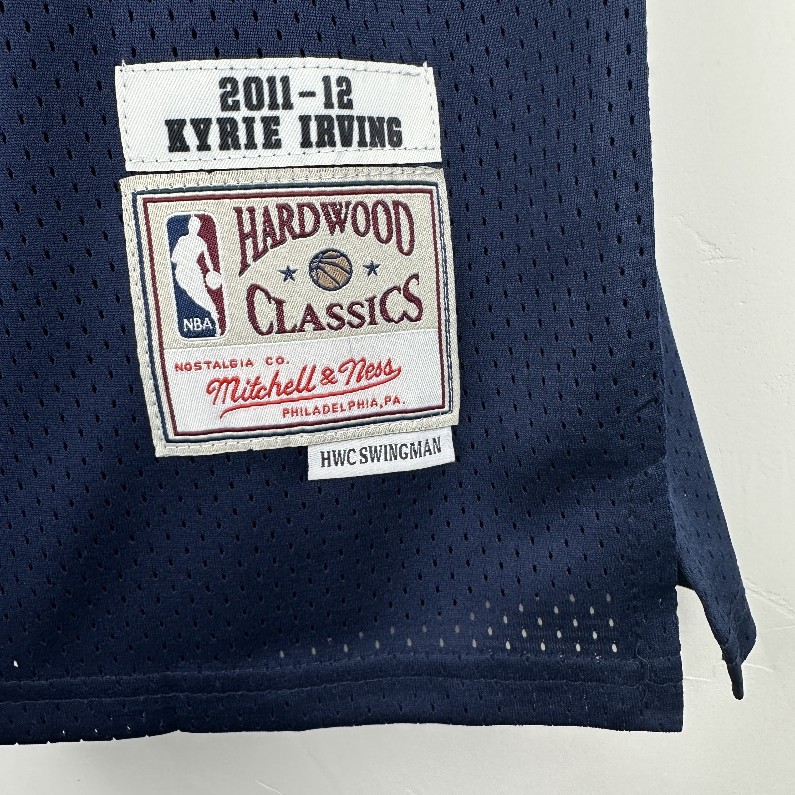 Embroidered MN Retro Jersey Cavaliers CAVS Navy Blue No. 2 Irving