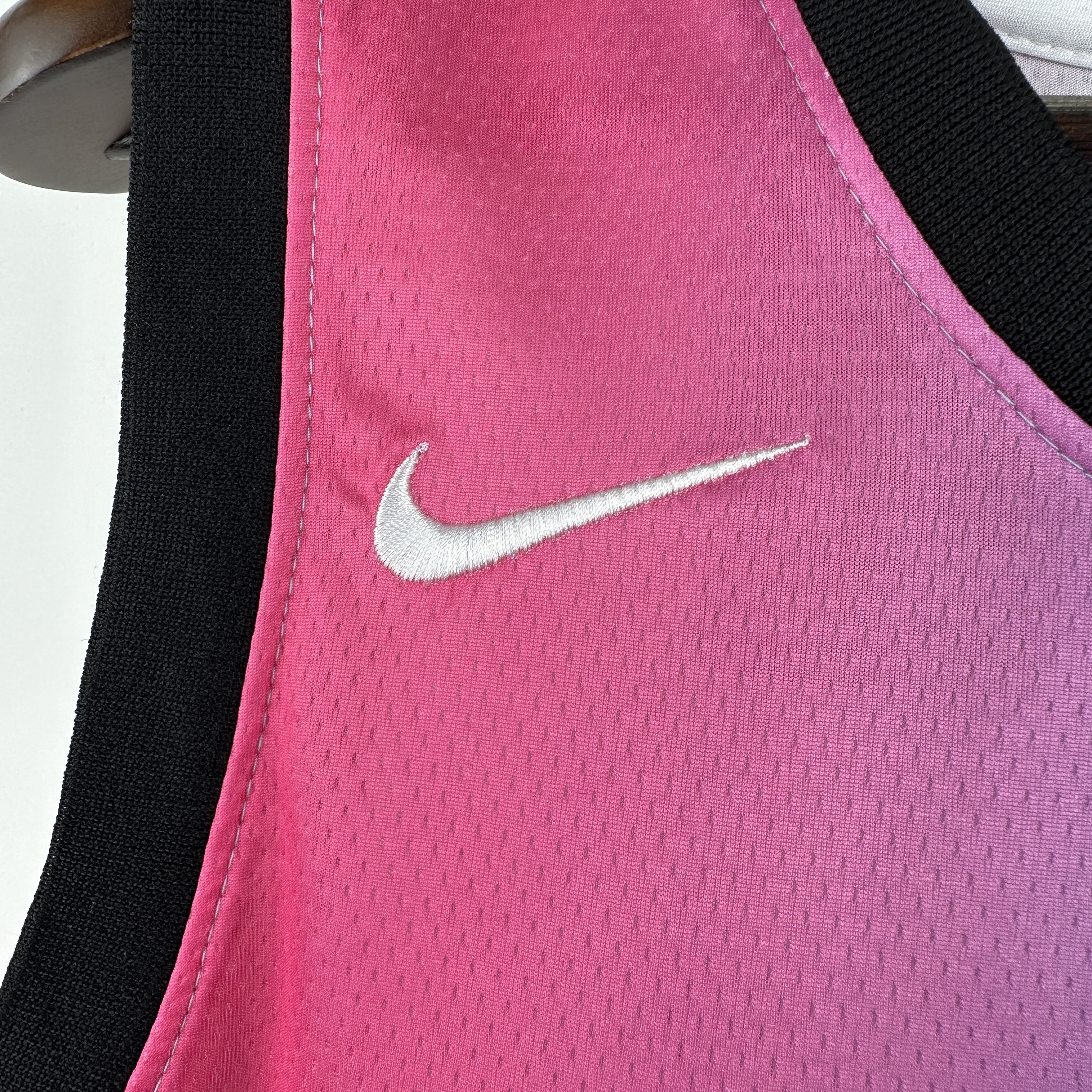 Embroidered Heat Gradient No. 22 Butler