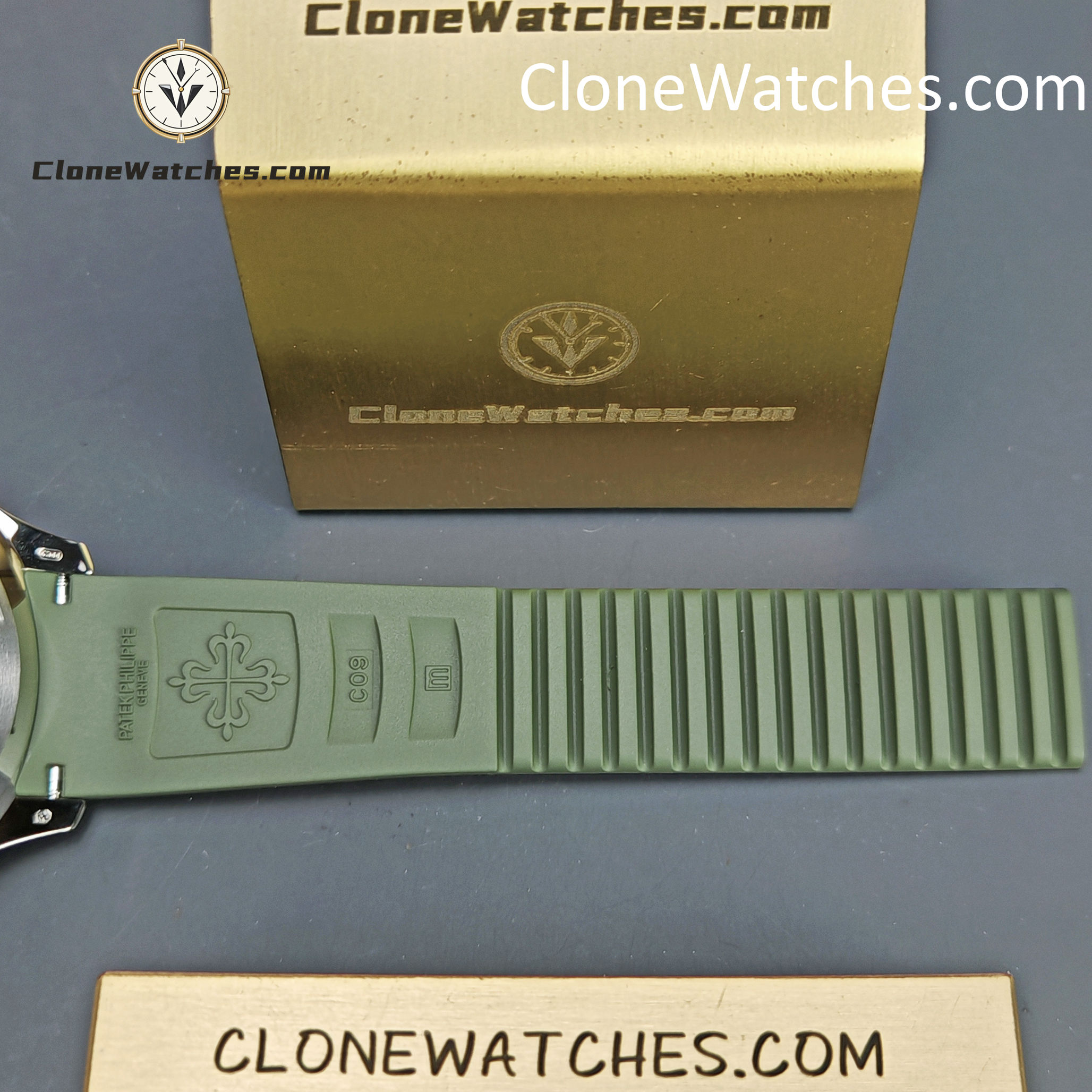 Patek Philippe Super Clone Watches 1:1 Aquanaut White Gold 5168G-010 42 mm