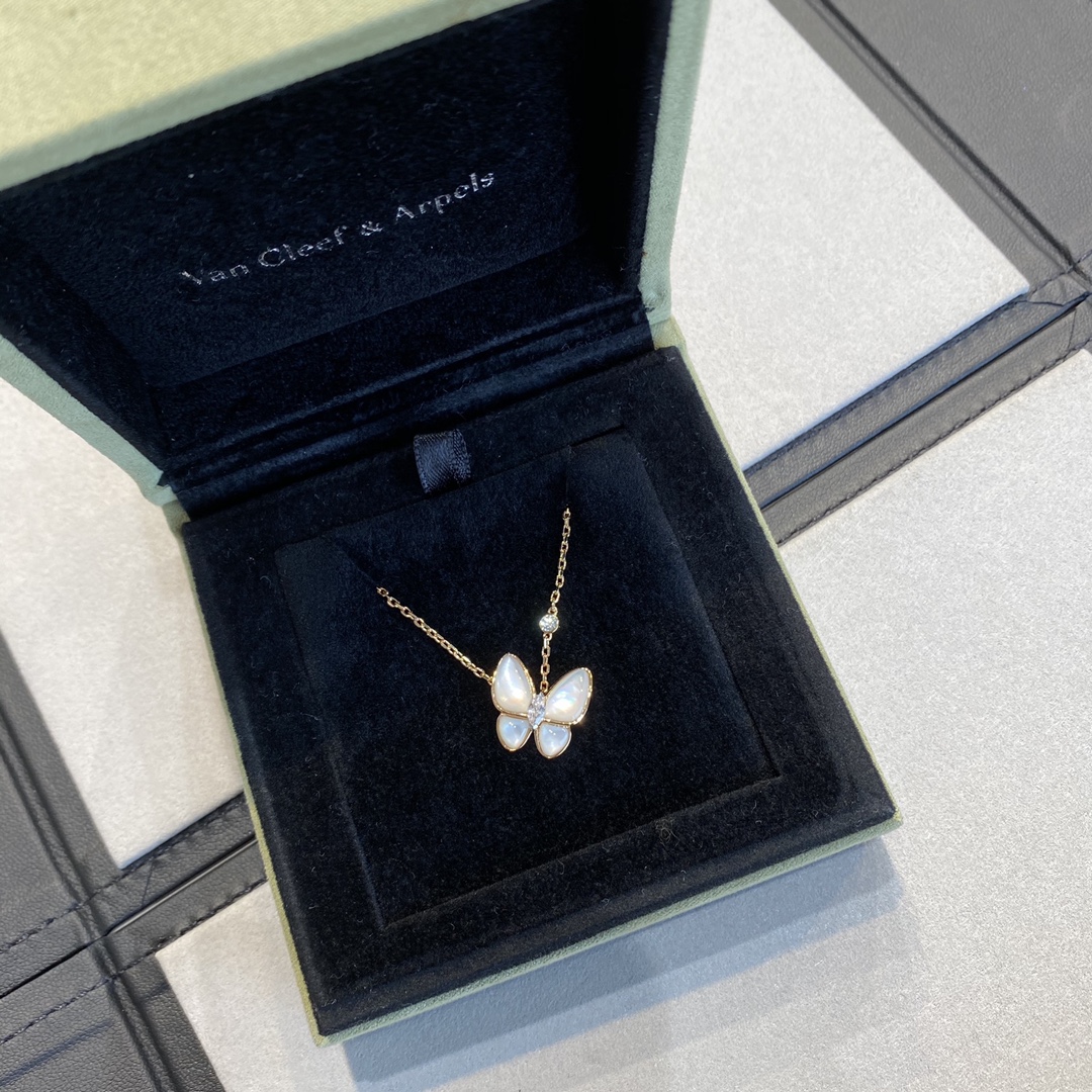 Van Cleef & Arpels Butterfly White Shell Collar Necklace