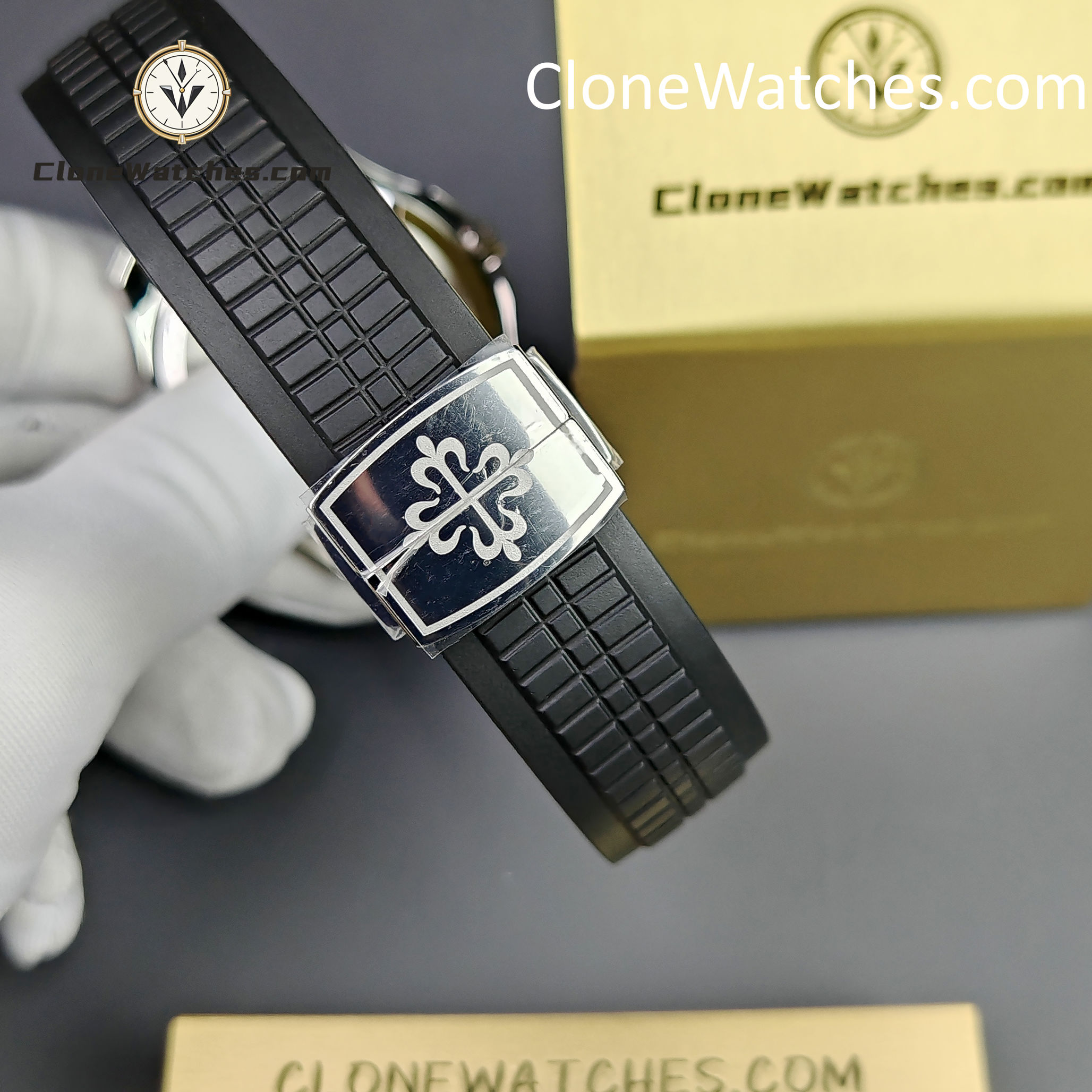 Patek Philippe Super Clone Watches 1:1 Aquanaut 5167 Black Dial 40mm