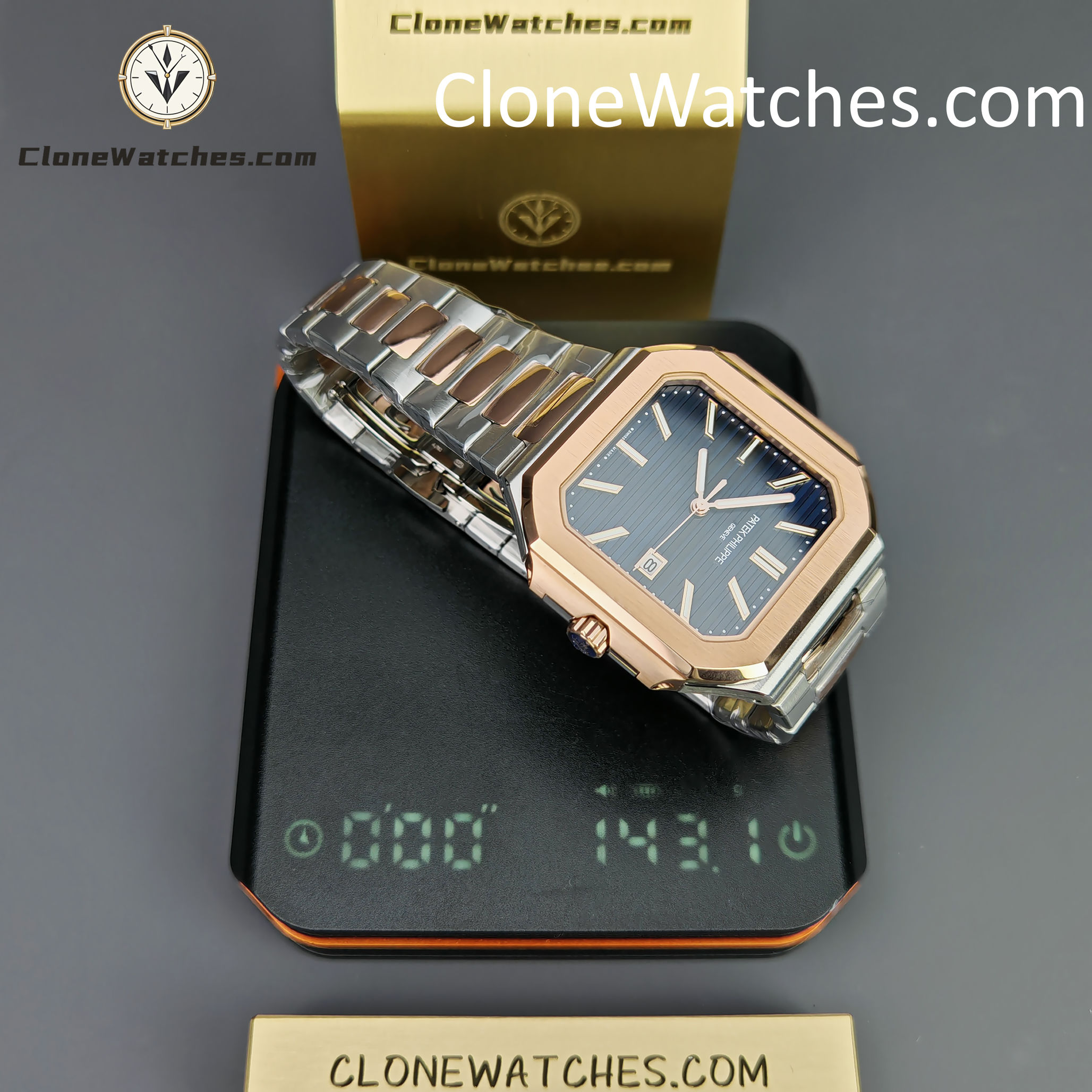 Patek Philippe Super Clone Watches 1:1 Cubitus Gold 5821/1AR-001 Blue Dial
