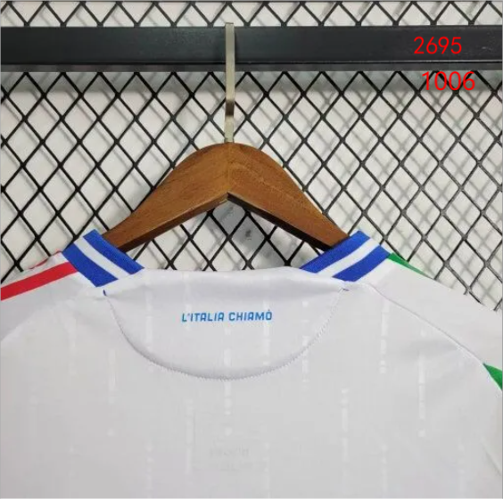 2024/25 Italy away jersey 1:1 Thai quality-Fans