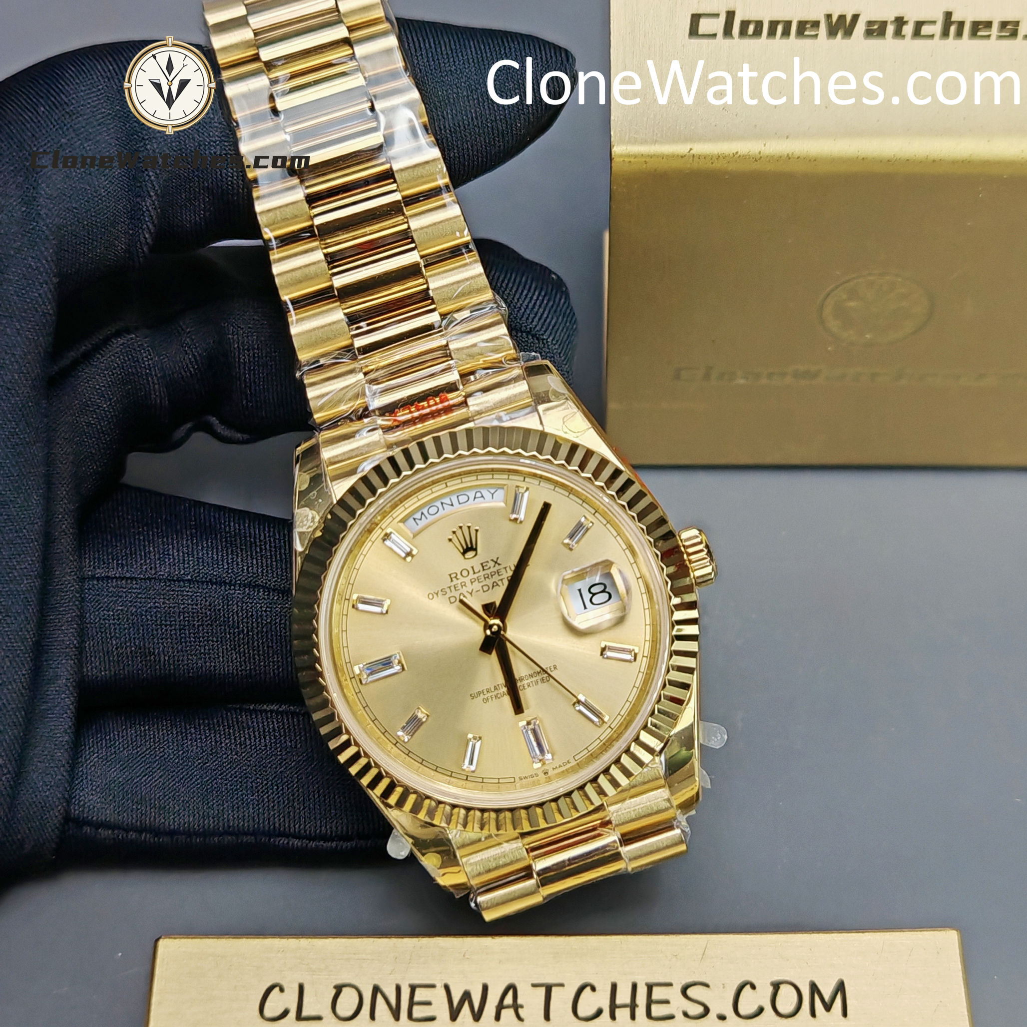 Rolex Super Clone Watches 1:1 Day Date 18K Gold Diamond Dial 40mm m228238-0005 3255 Movement