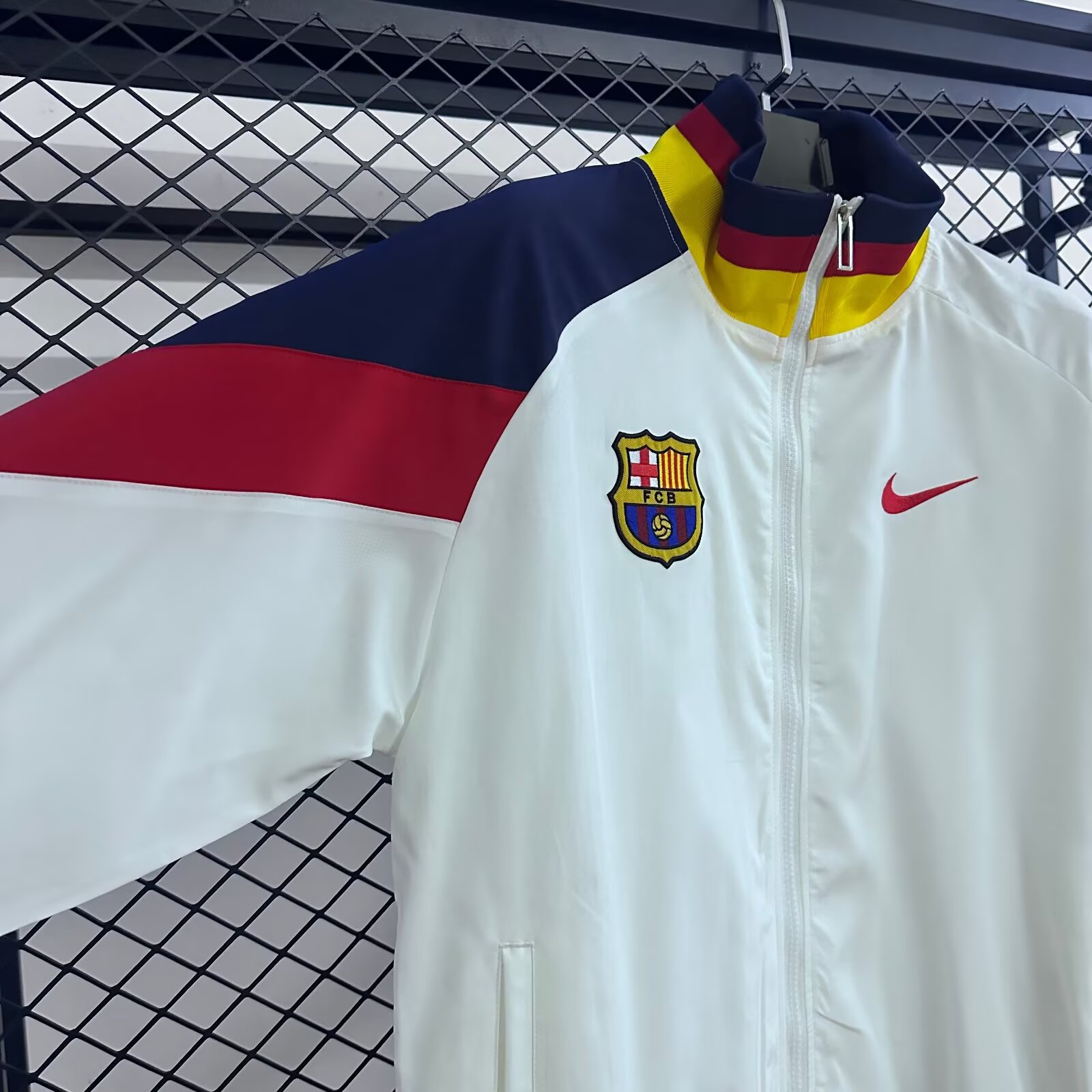 2025/26 Barcelona Retro Edition Waterproof Windbreaker