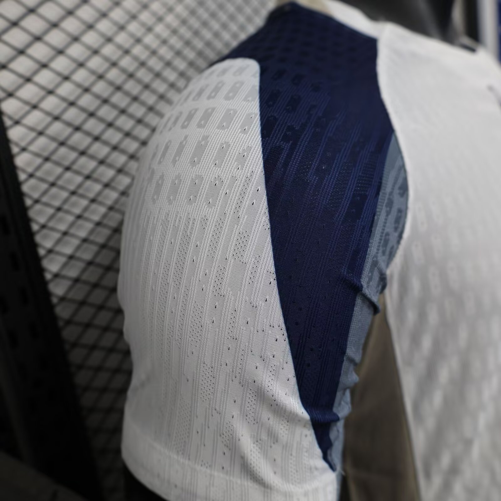 2025-26 New Season Tottenham Home Advertising Jersey - Player Edition