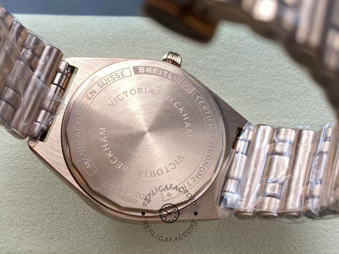 Breitling Chronomat Automatic 36mm R10380101A1R1 Replica