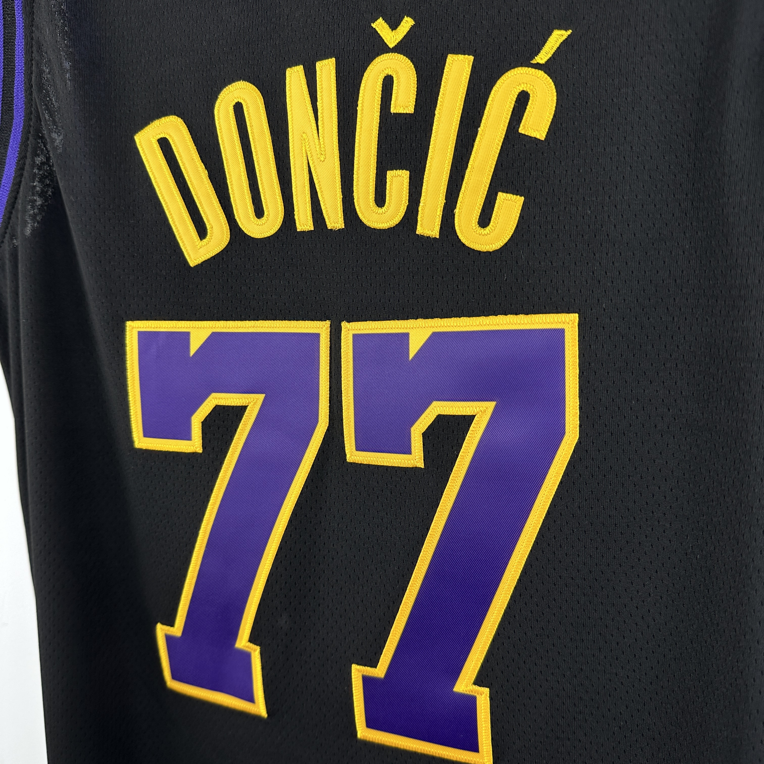 Embroidery 24 season Lakers City Edition No. 77 Doncic