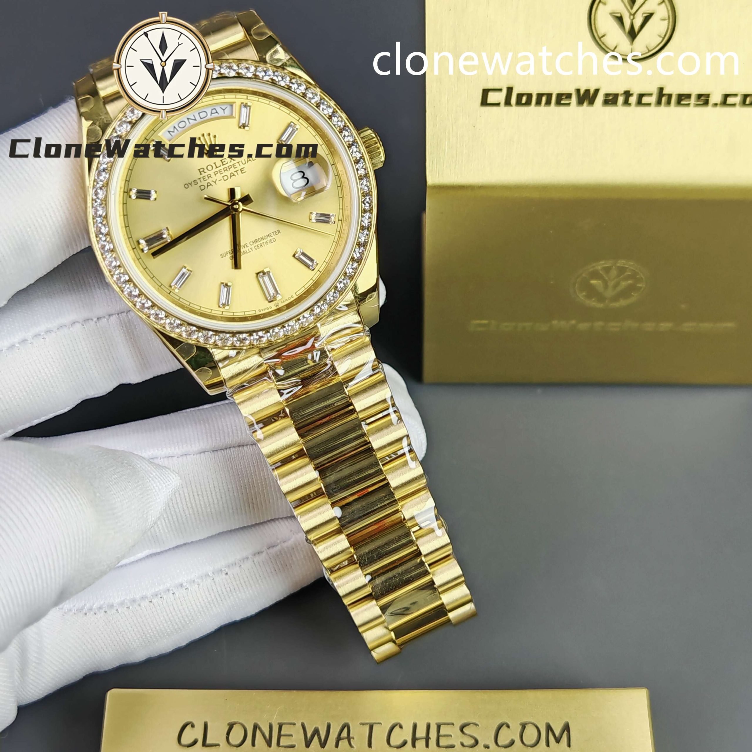Rolex Super Clone Watches 1:1 Day Date Gold Dial Diamond Bezel M228348rbr-0002 40mm 3255 Movement