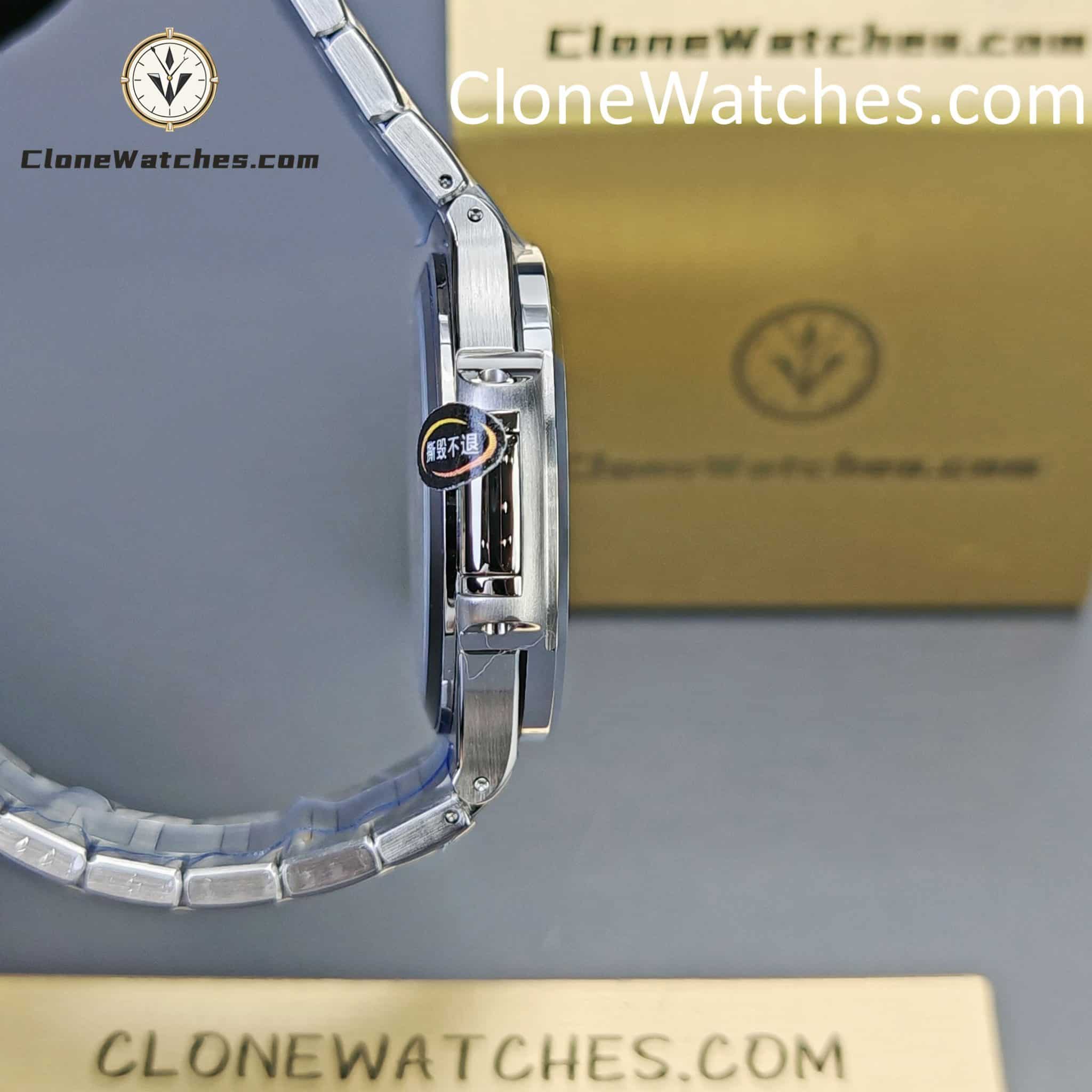 Patek Philippe Super Clone Watches 1:1 Nautilus Blue Dial 7118/1A 35.2 mm