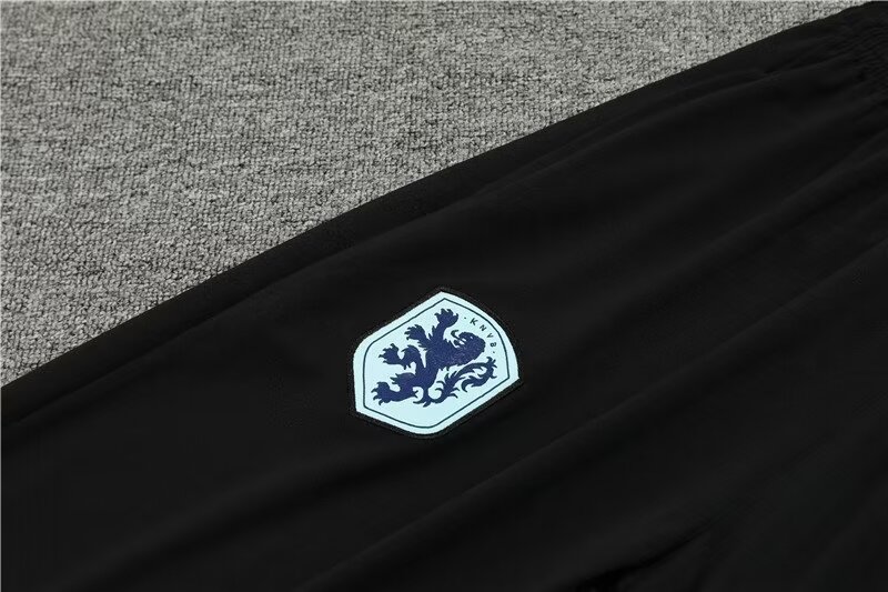 2024/25 Dutch black half-pull training clothes 1:1 Thai quality