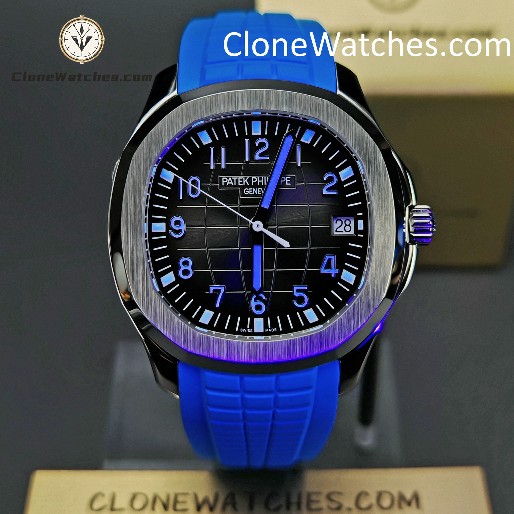 Patek Philippe Super Clone Watches 1:1 Aquanaut 5167 Black Dial Blue Strap 40mm