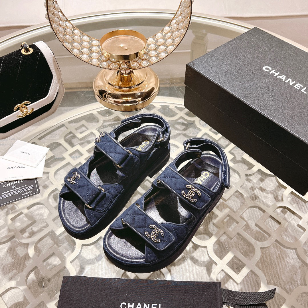Chanel  Everything Fits Comfortably Hook And Loop Fasteners Sandals Slide