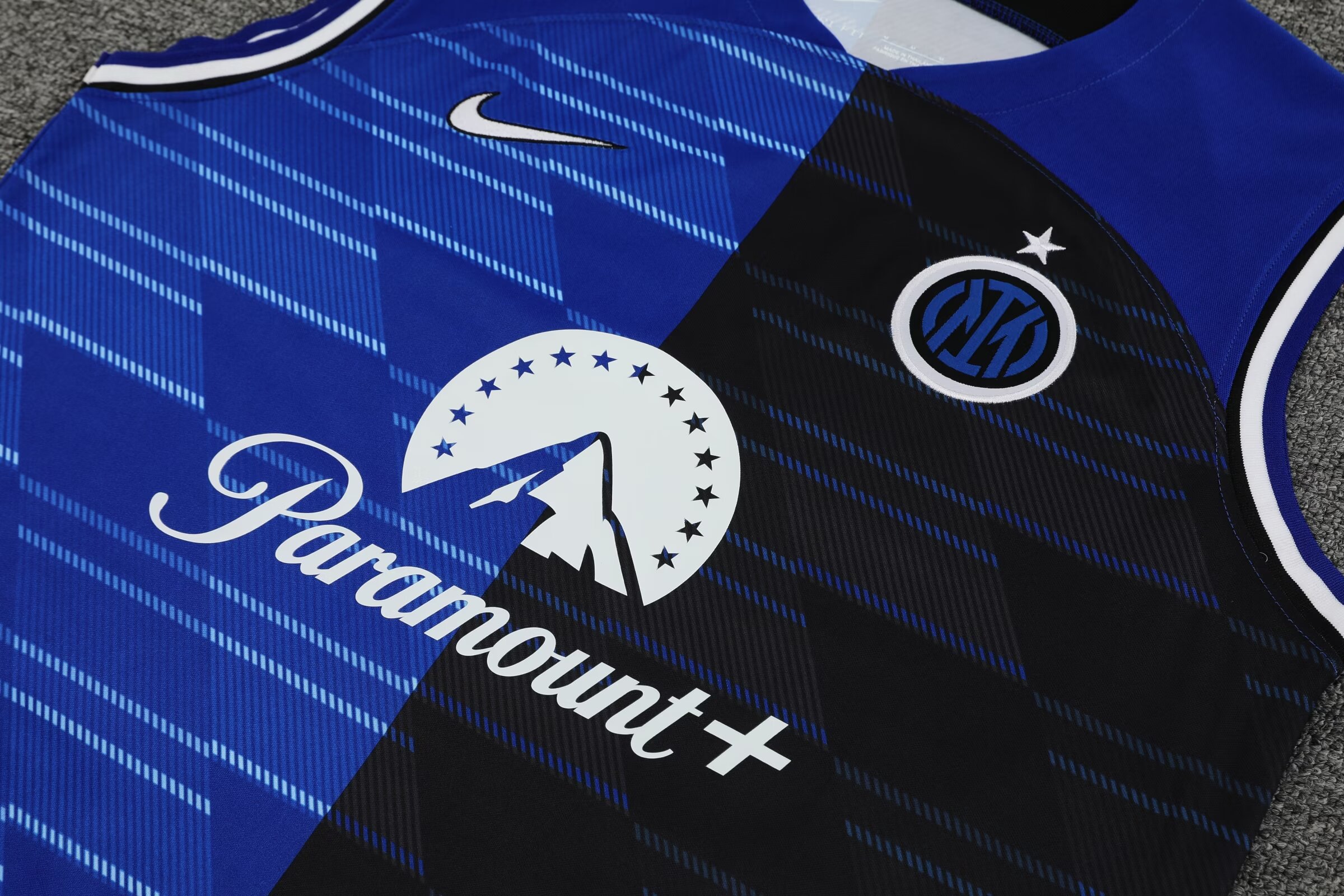 2024/25 Inter Milan Training Vest