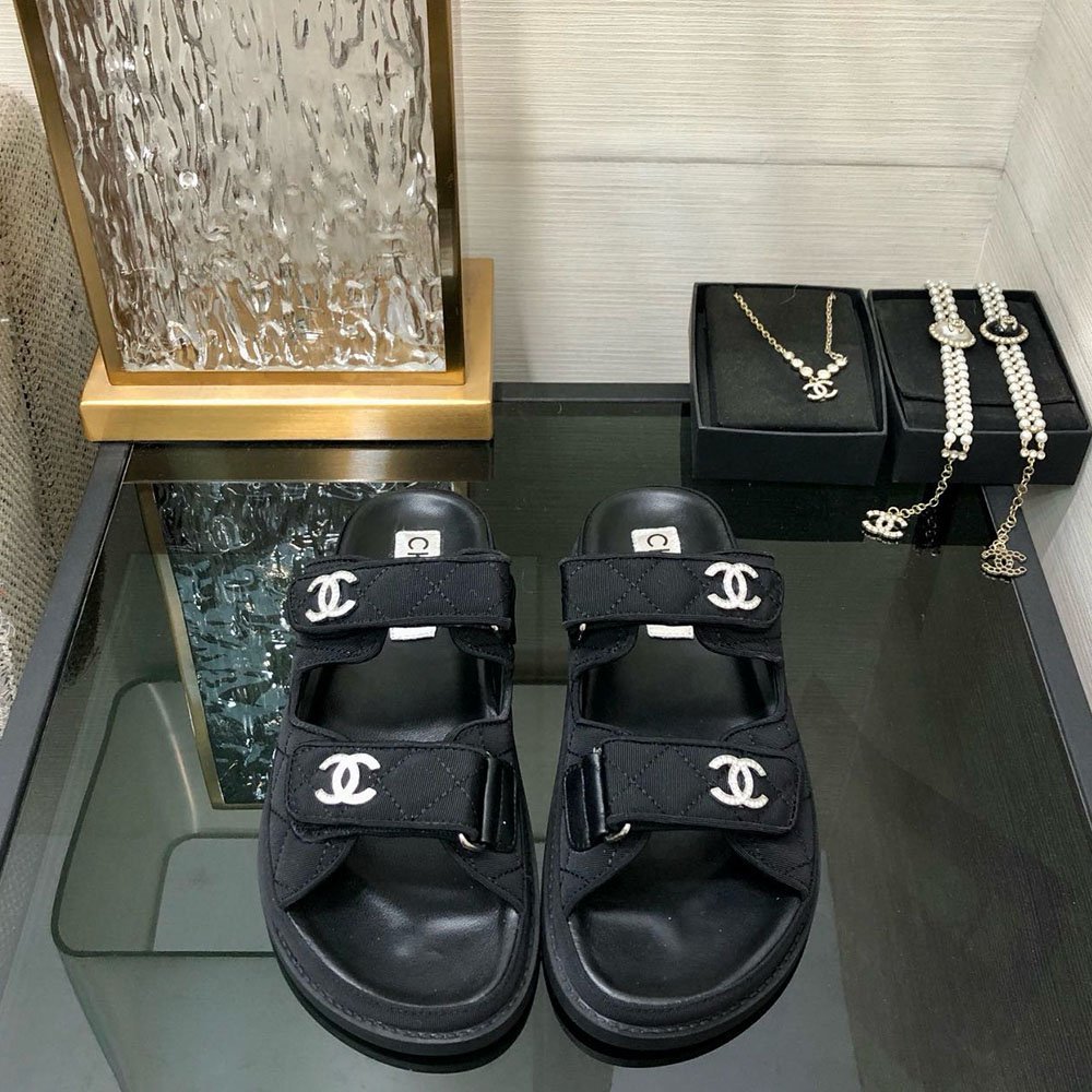 Chanel Fashionable Half Slippers Sandals Slide