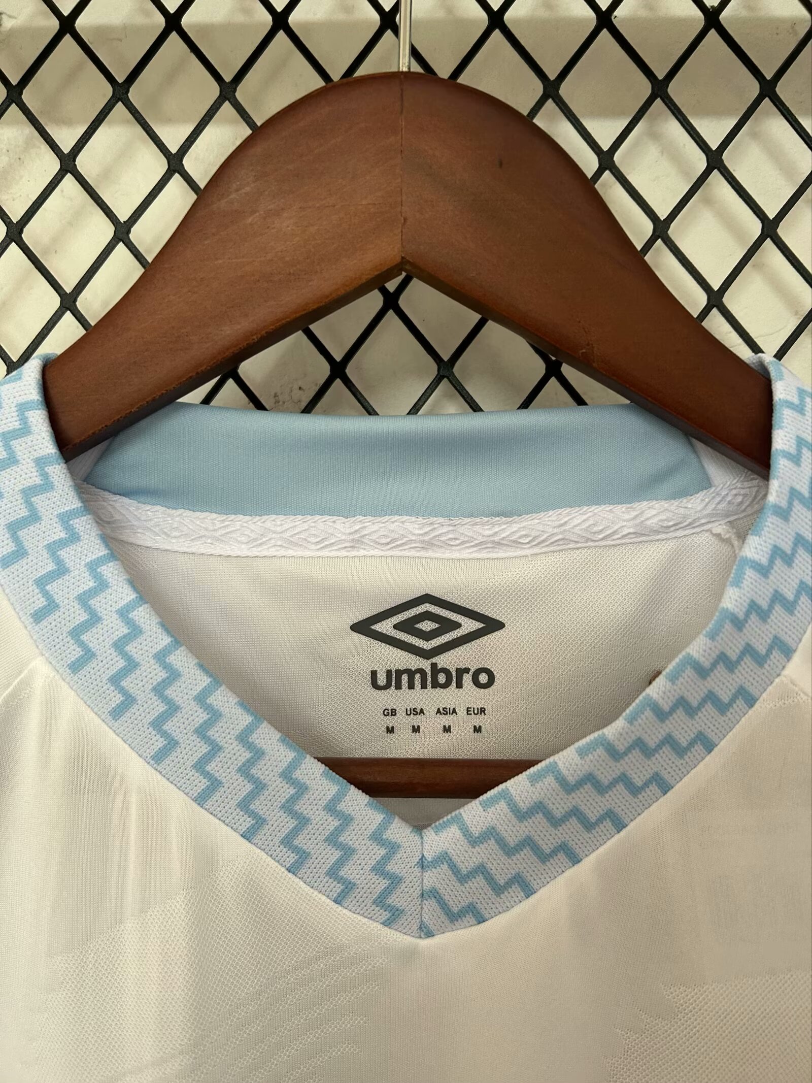 2025-26 New Season - Santos Home Jersey - Fan Edition