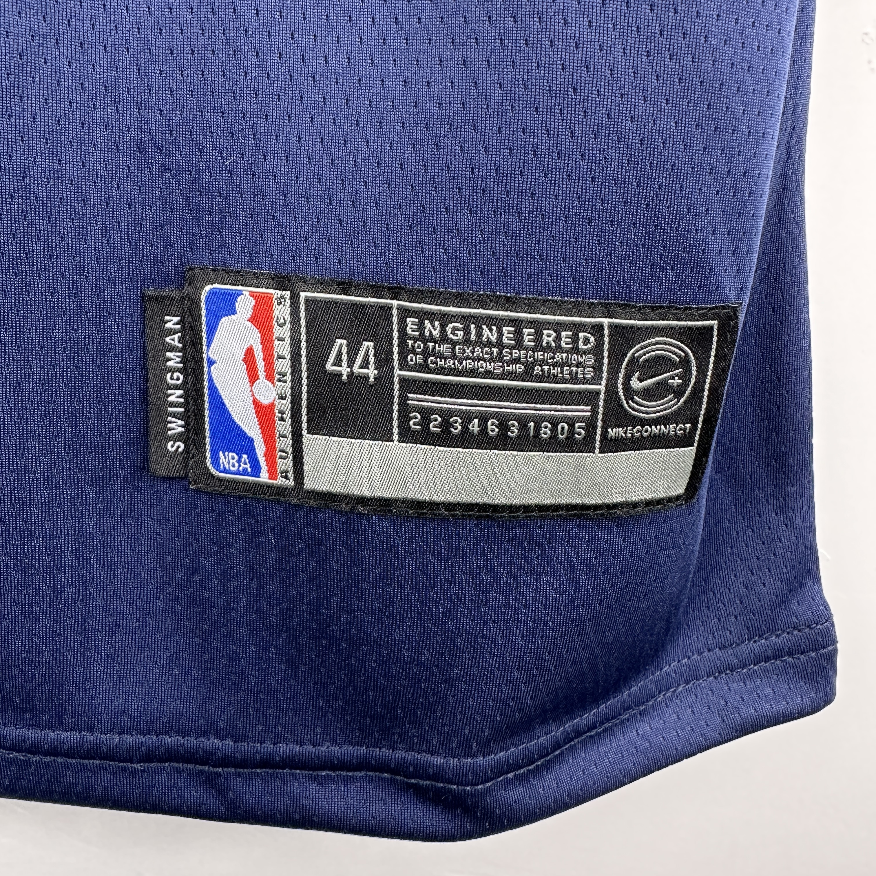 Embroidery Timberwolves Navy No. 5 Edwards