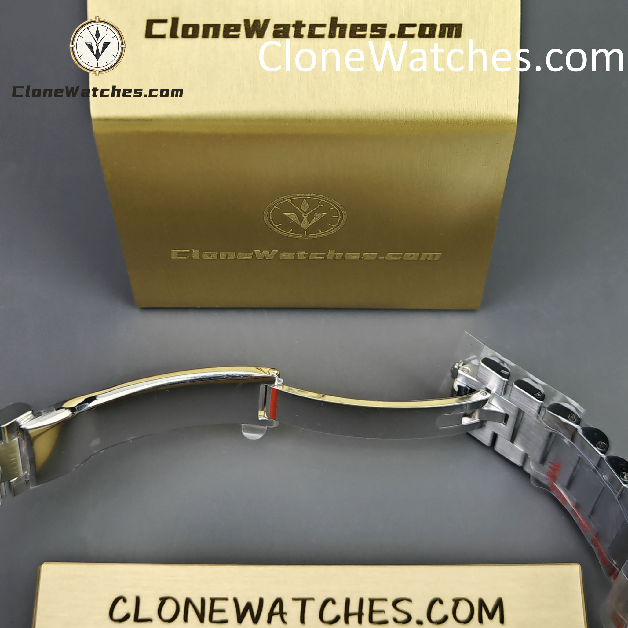 Rolex Super Clone Watches 1:1 Day Date Ice Blue Diamond Dial 40mm m228236-0006 3255 Movement