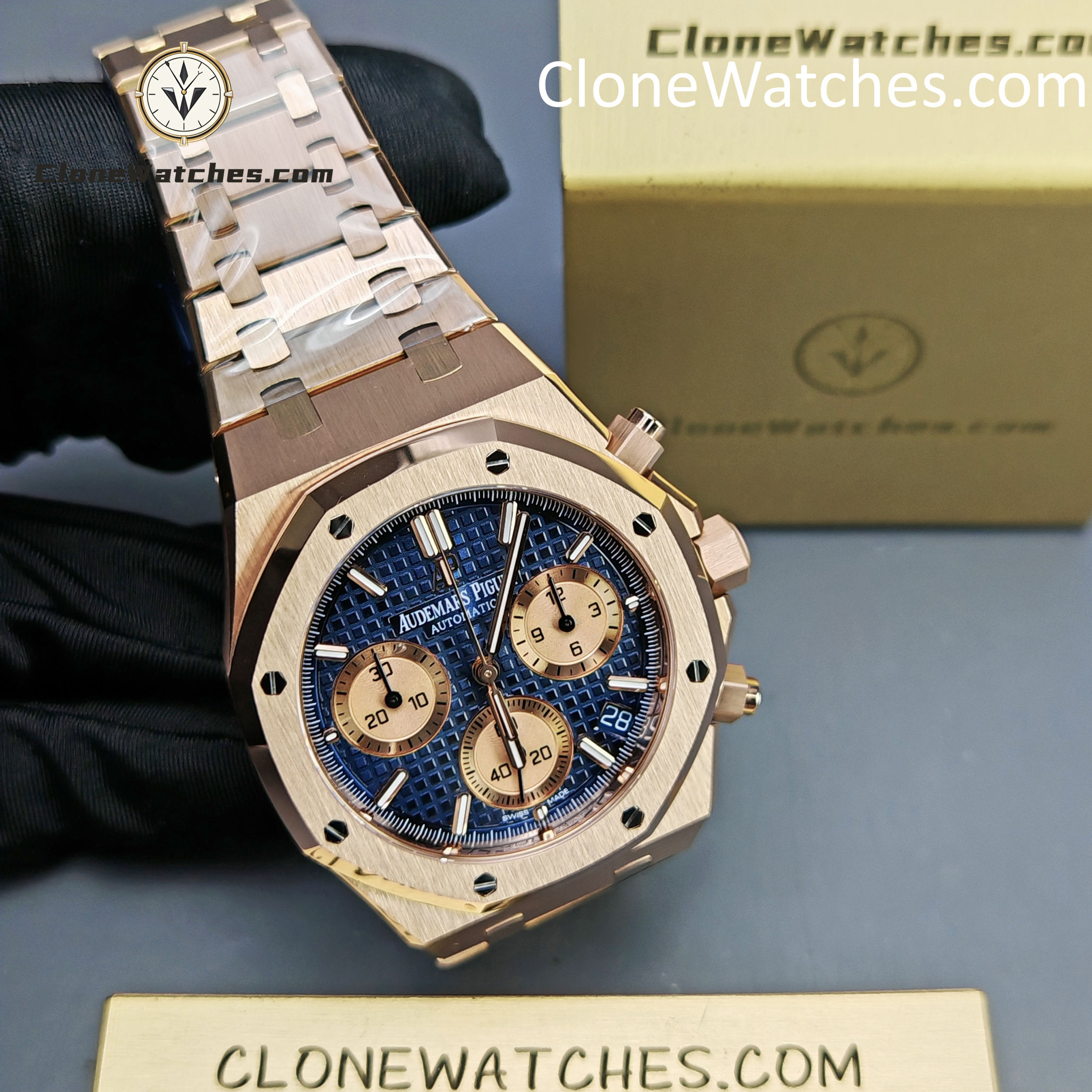 Audemars Piguet Super Clone Watches 1:1 Royal Oak Rose Gold 26239 Blue Dial