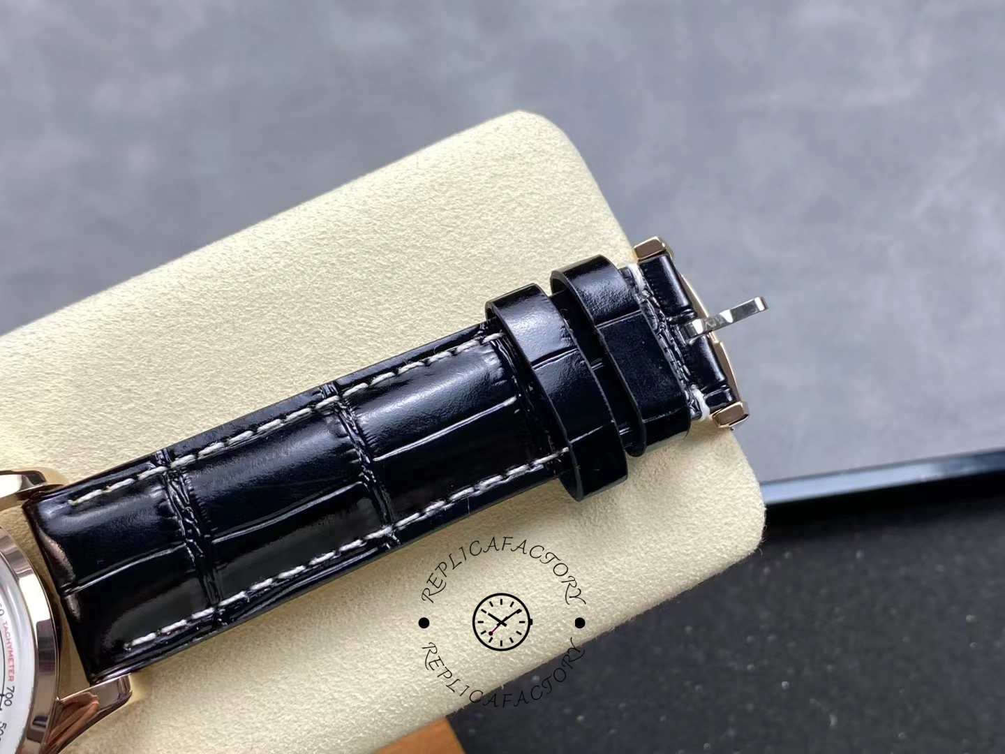 Breitling Premier B01 Rose Gold AB0118A21B1X1 Replica