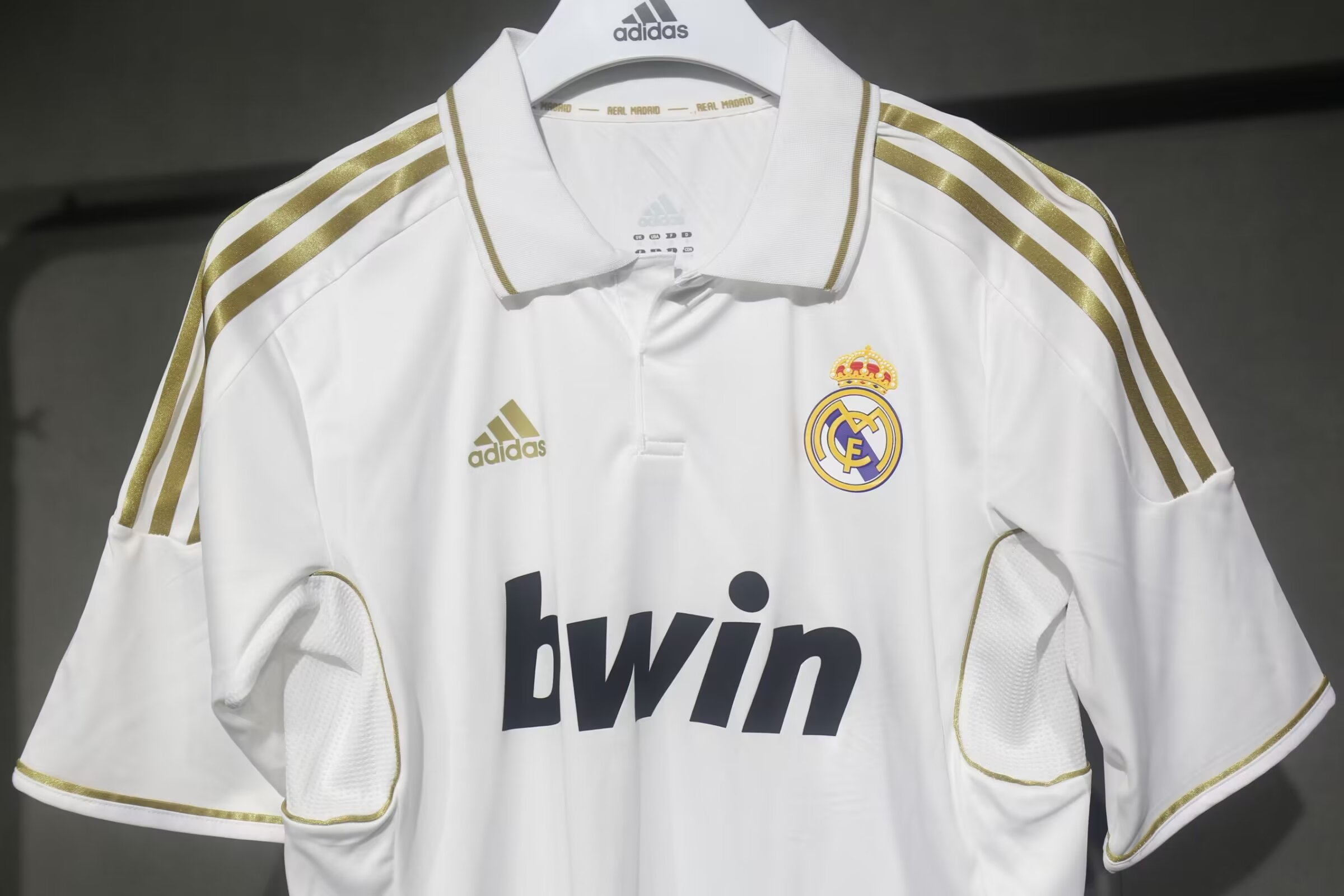2011/12 Real Madrid Home Retro Jersey - Fans Version