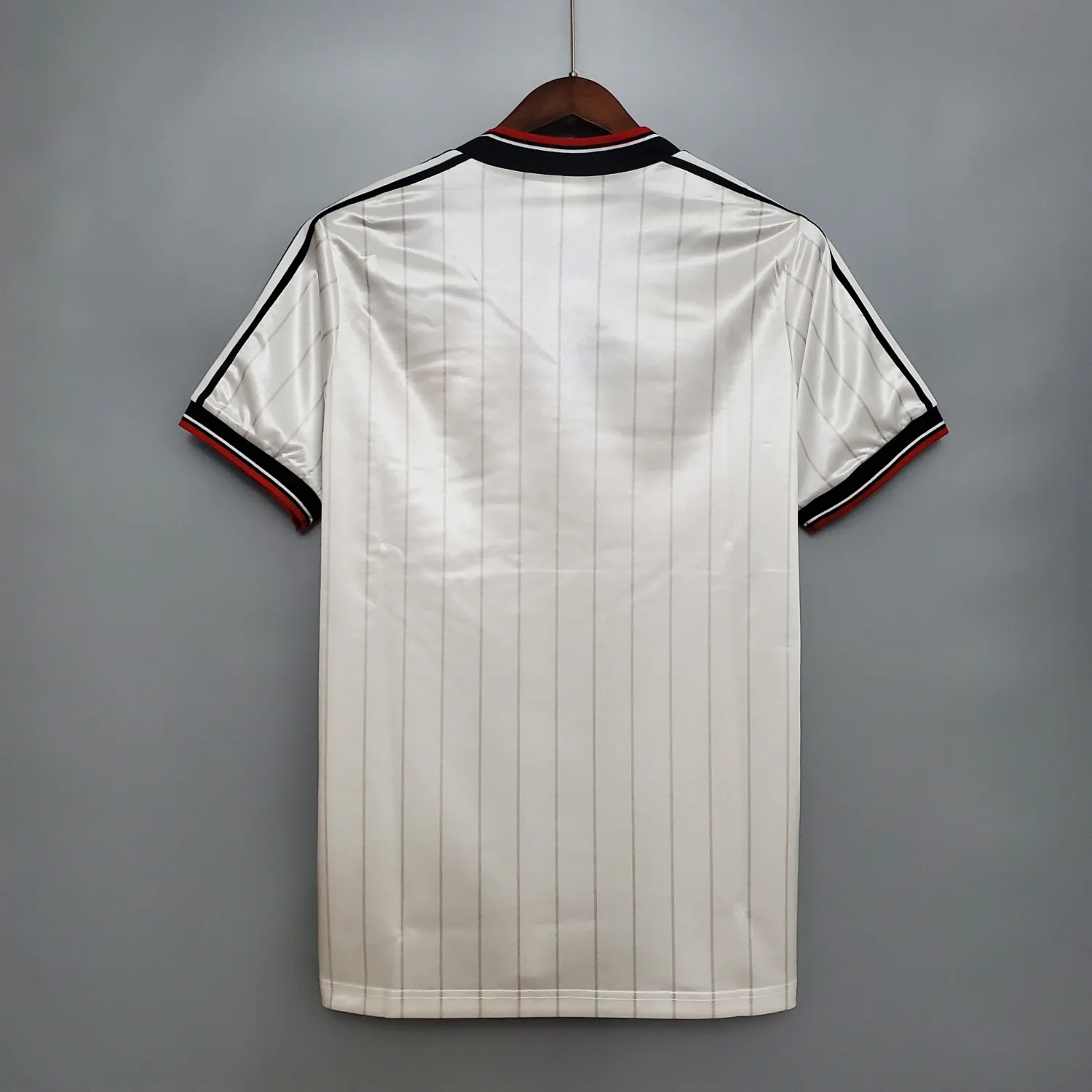 1983 Manchester United away retro jersey-Fans