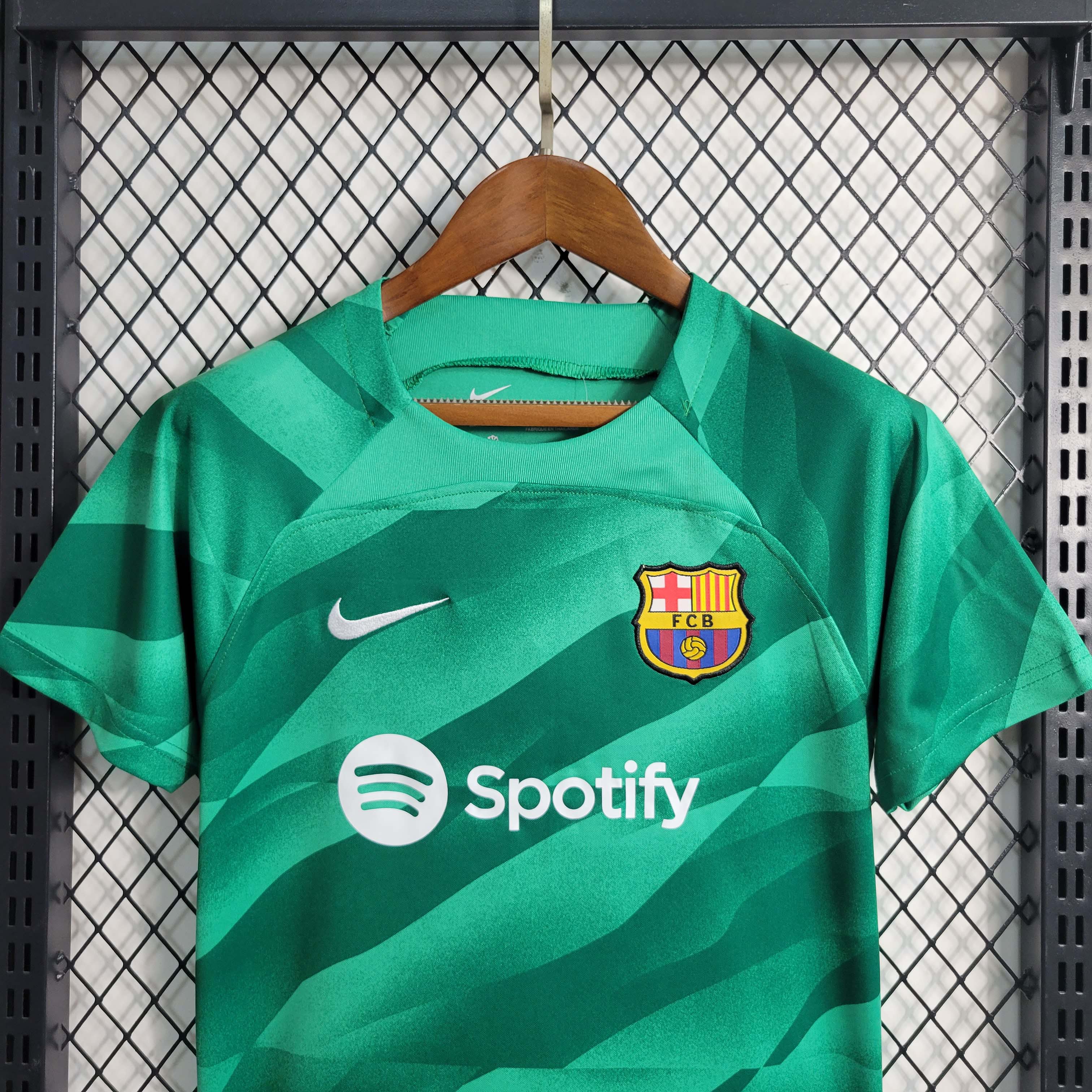 2023/2024 Barcelona Goalkeeper Green Soccer Shirt 1:1 Thai Quality Kids Size