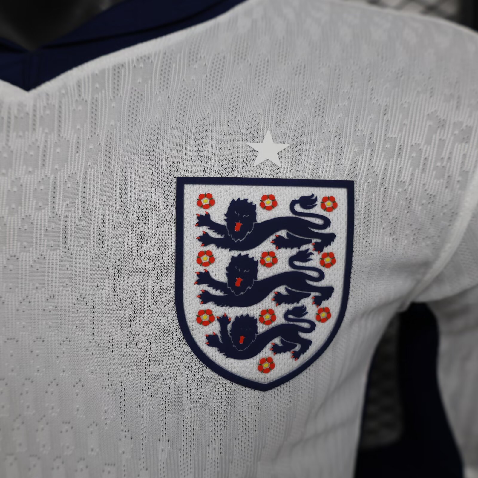 2024/25 England home players long sleeves