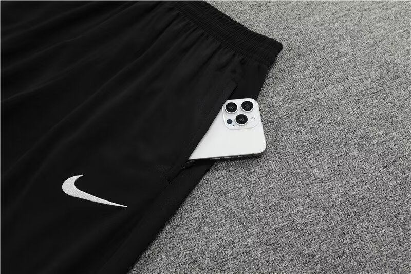 2024/25 LiverpoolHalf zipperTraining Clothing